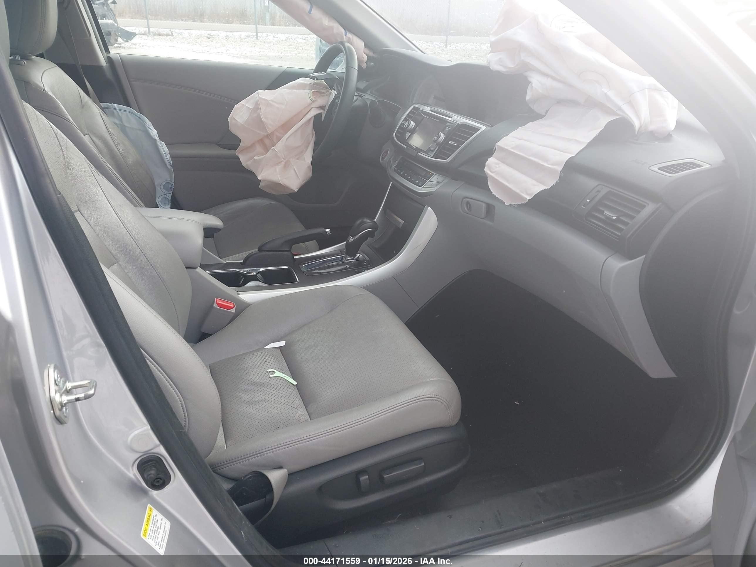 HONDA ACCORD image 5