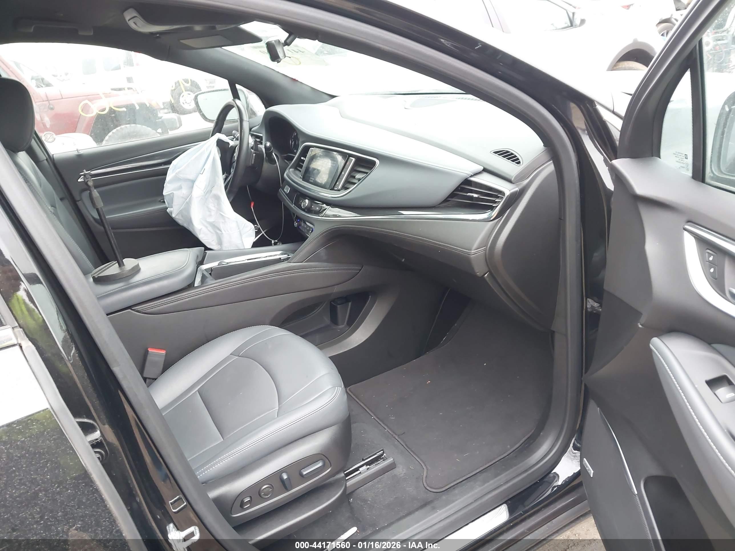 BUICK ENCLAVE image 5