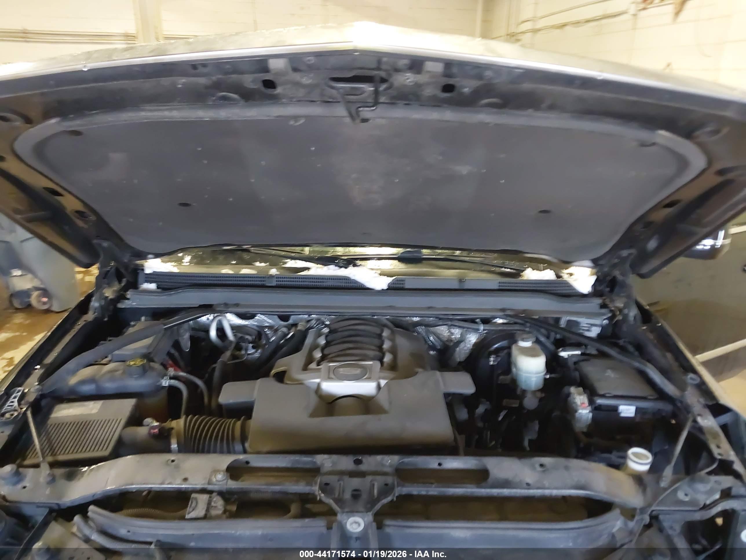 CADILLAC ESCALADE image 10