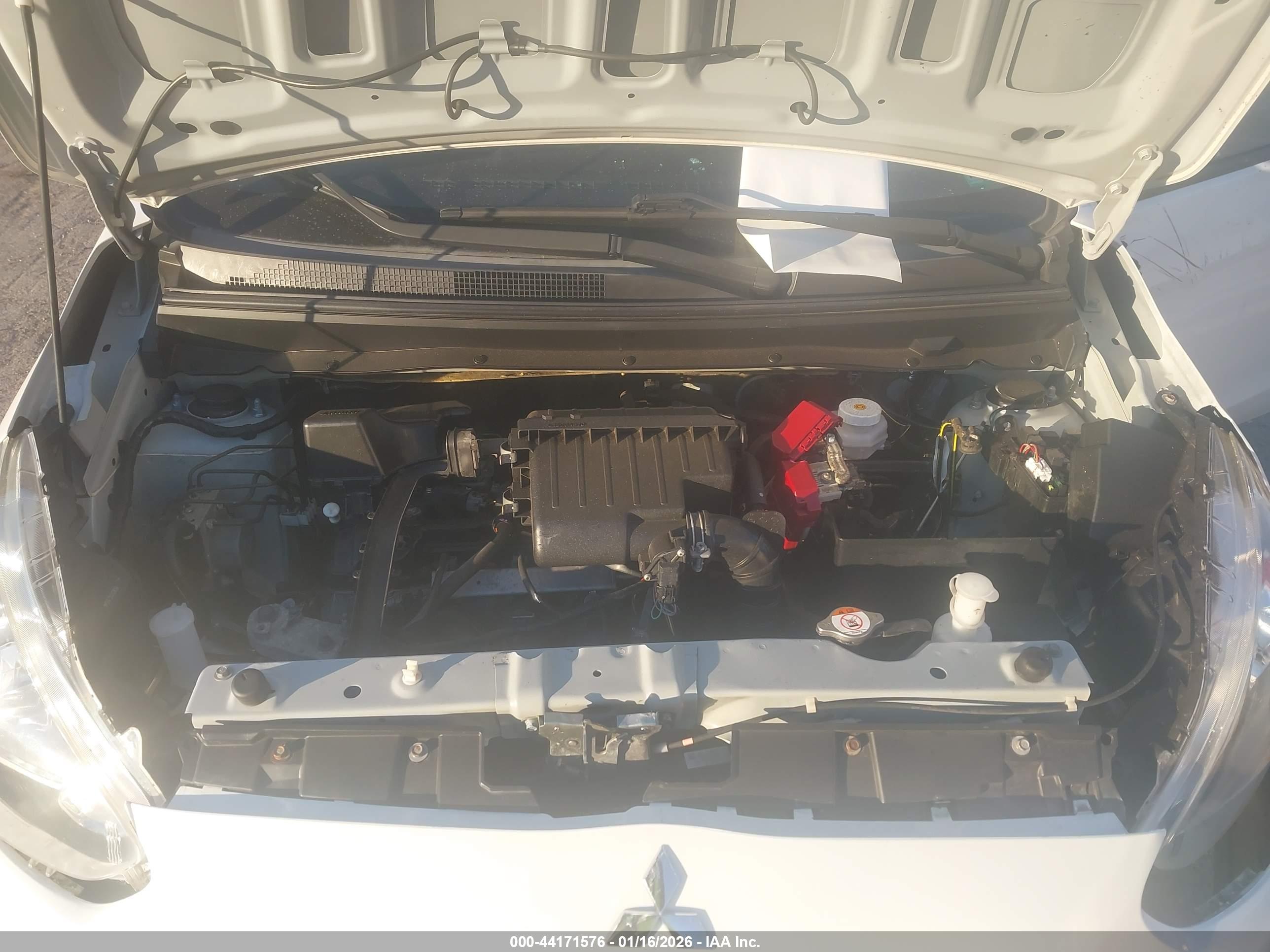 MITSUBISHI MIRAGE image 10