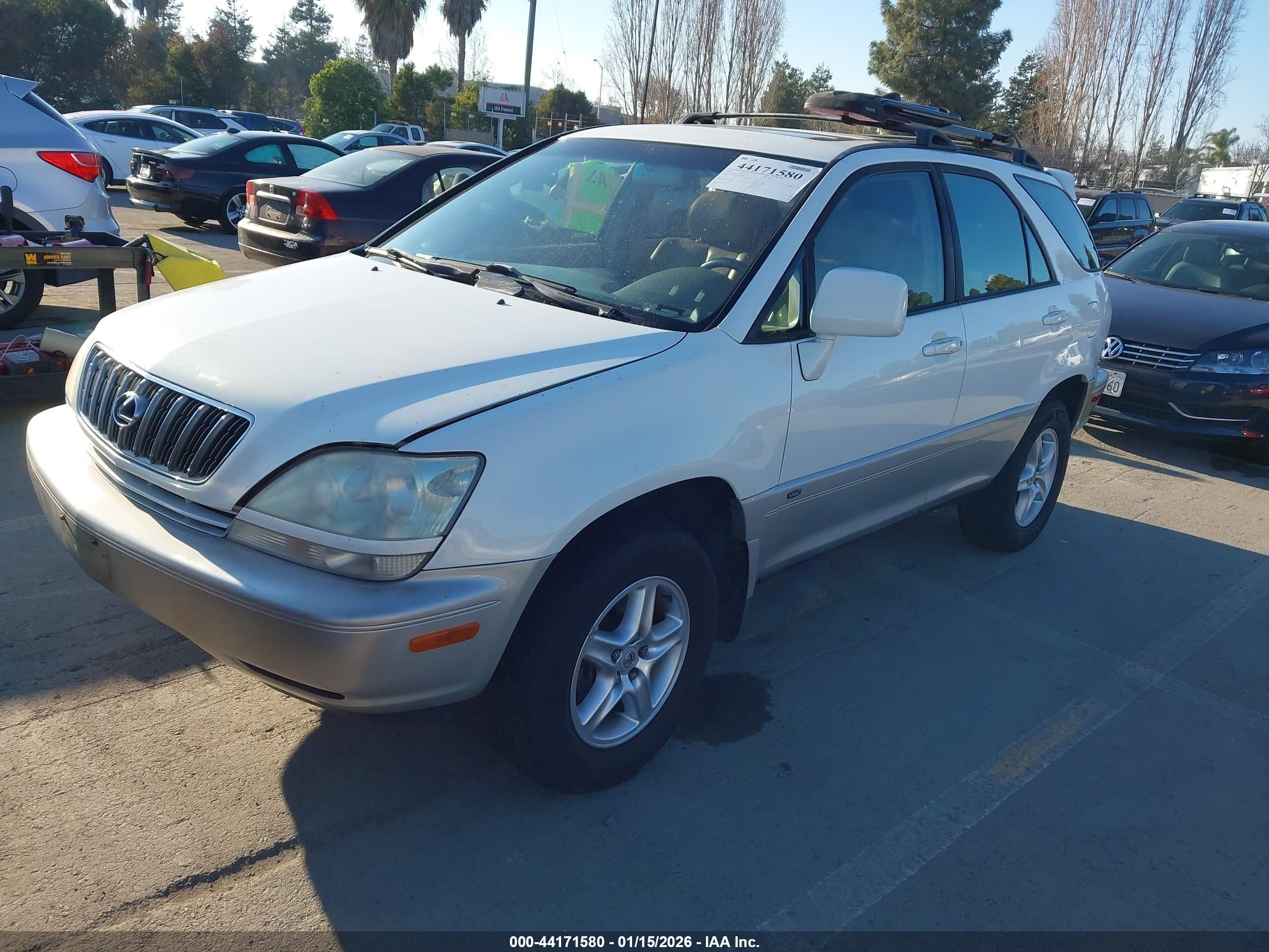 LEXUS RX image 2