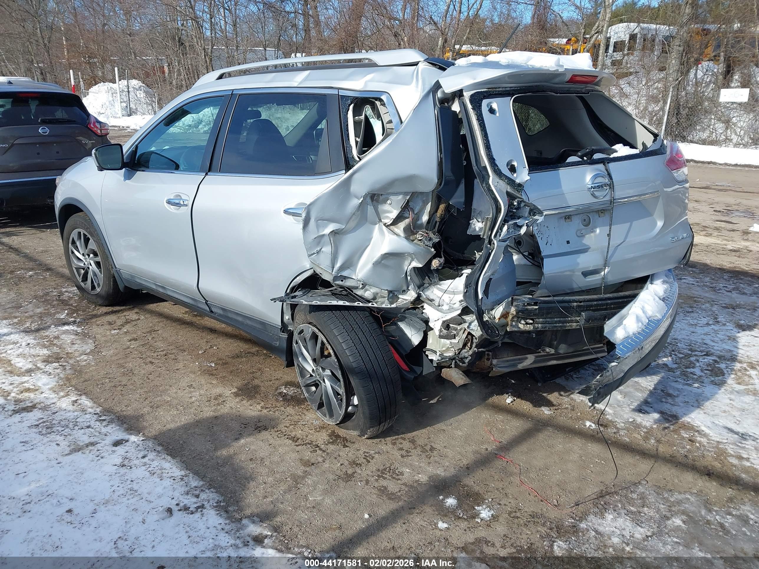 NISSAN ROGUE image 3