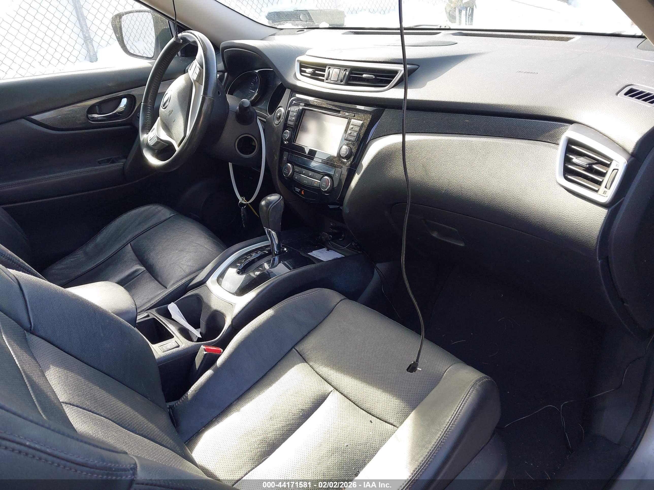 NISSAN ROGUE image 5