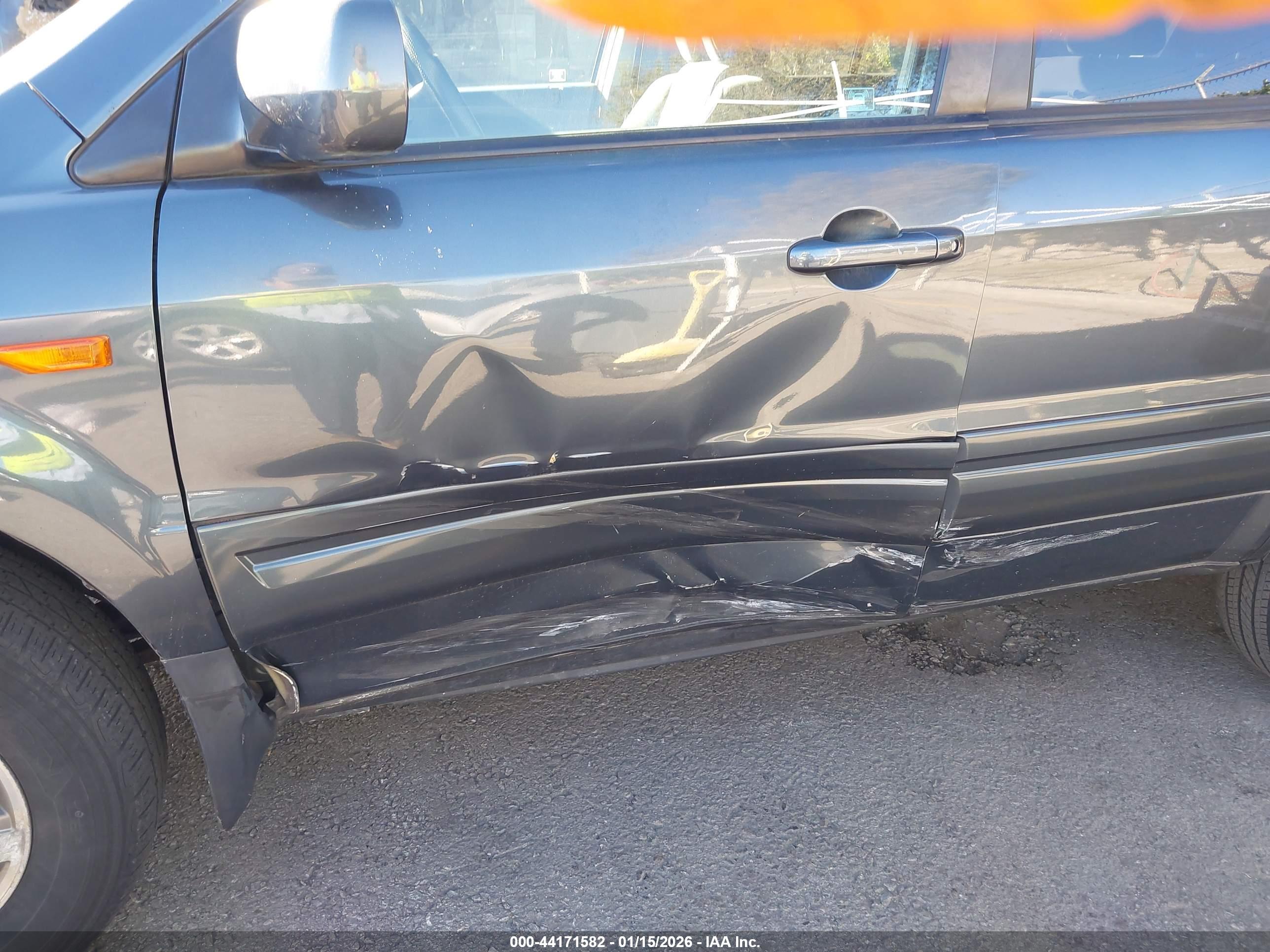HONDA PILOT image 6