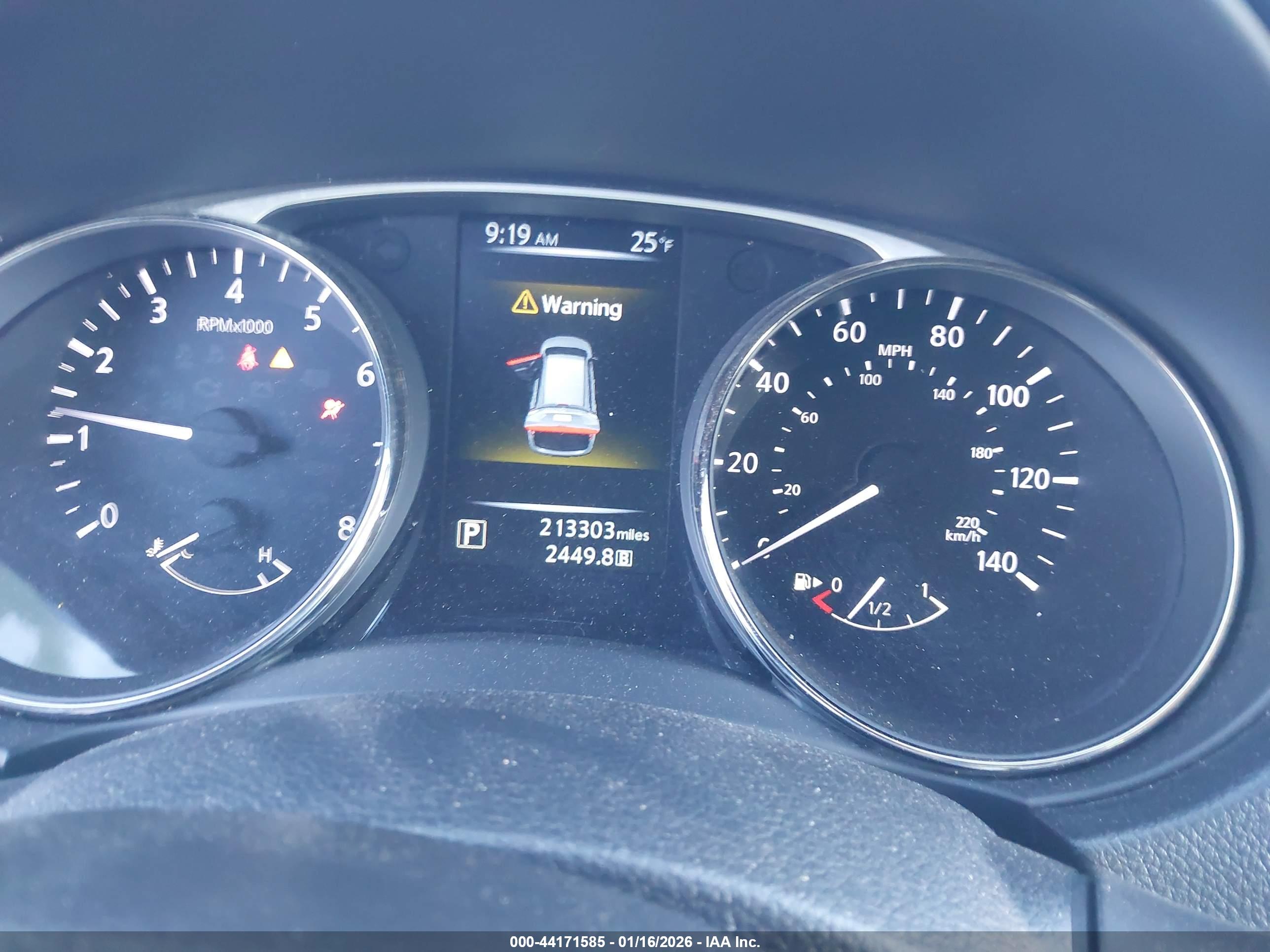 NISSAN ROGUE image 7