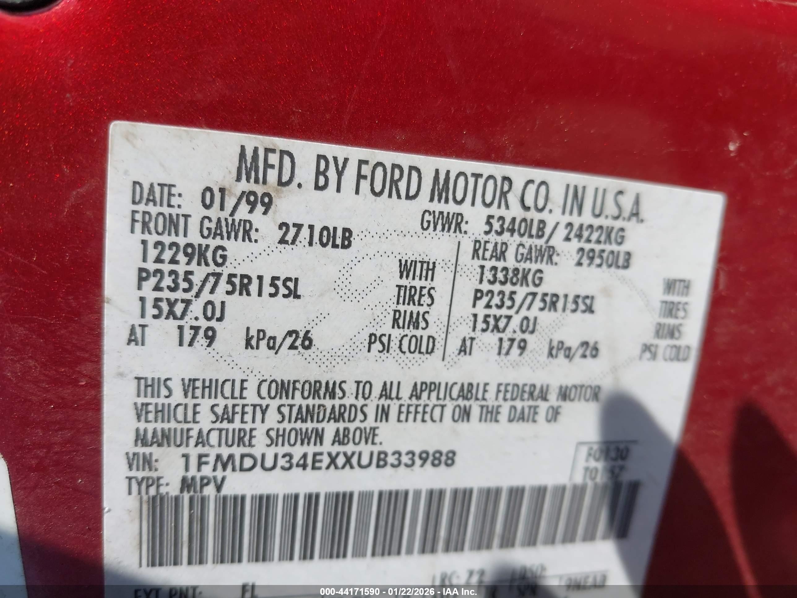 FORD EXPLORER image 9