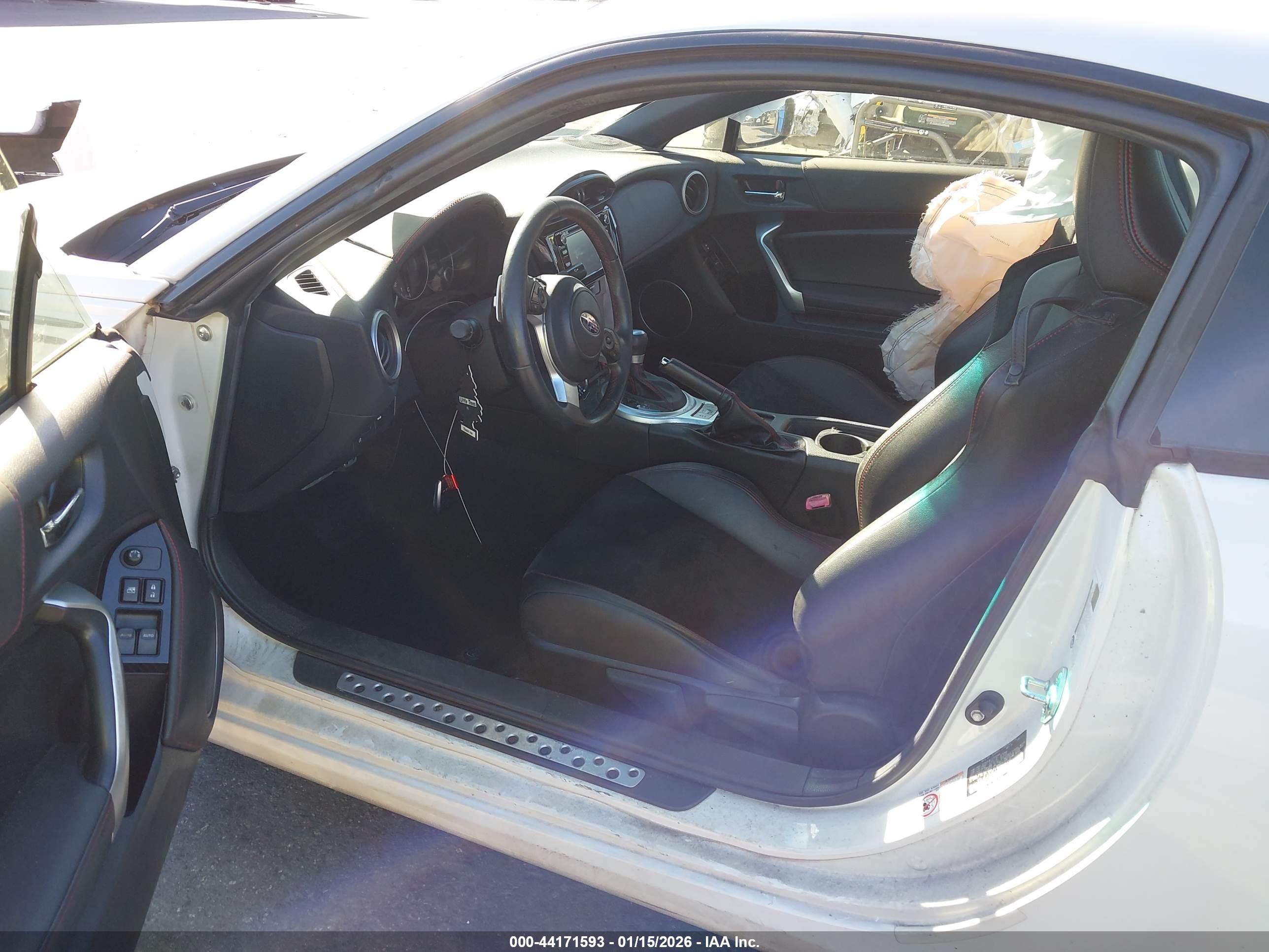 SUBARU BRZ image 5