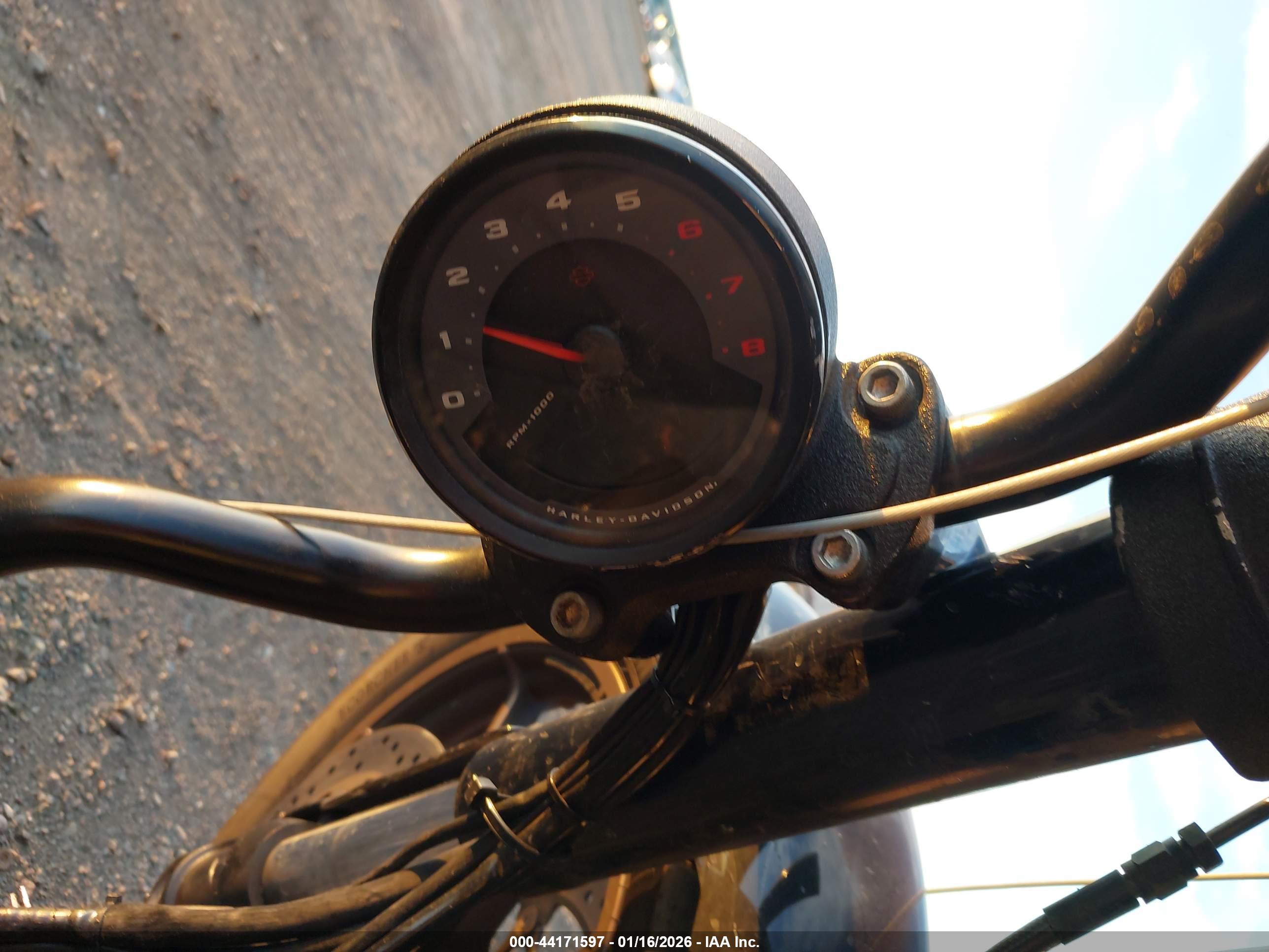HARLEY-DAVIDSON FXLRS image 7