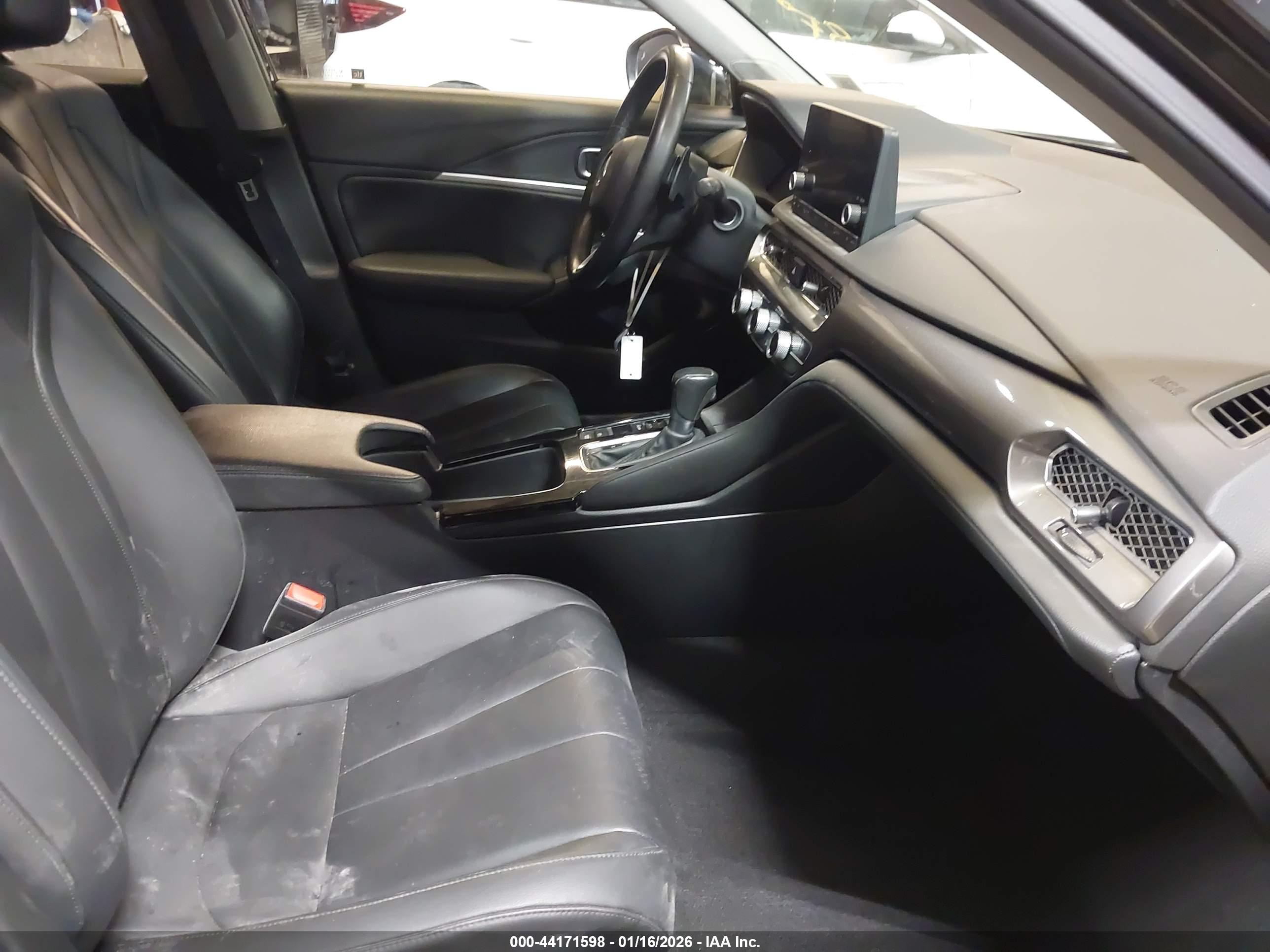 ACURA INTEGRA image 5