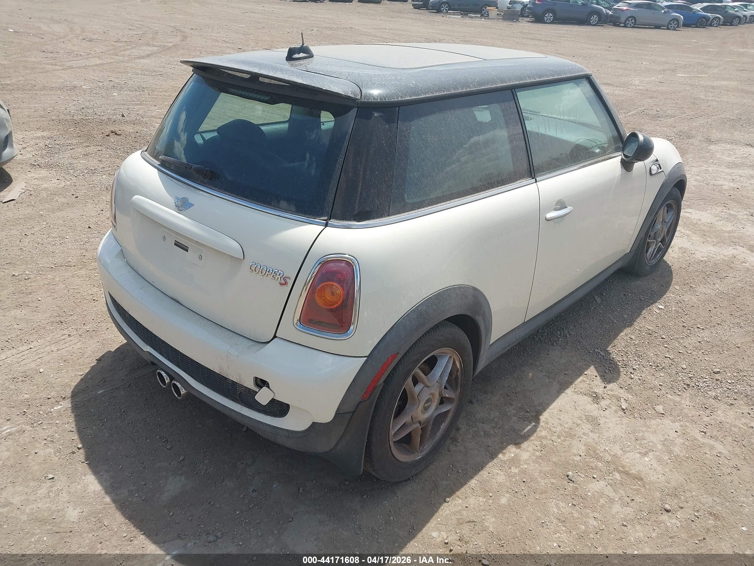 MINI COOPER image 4