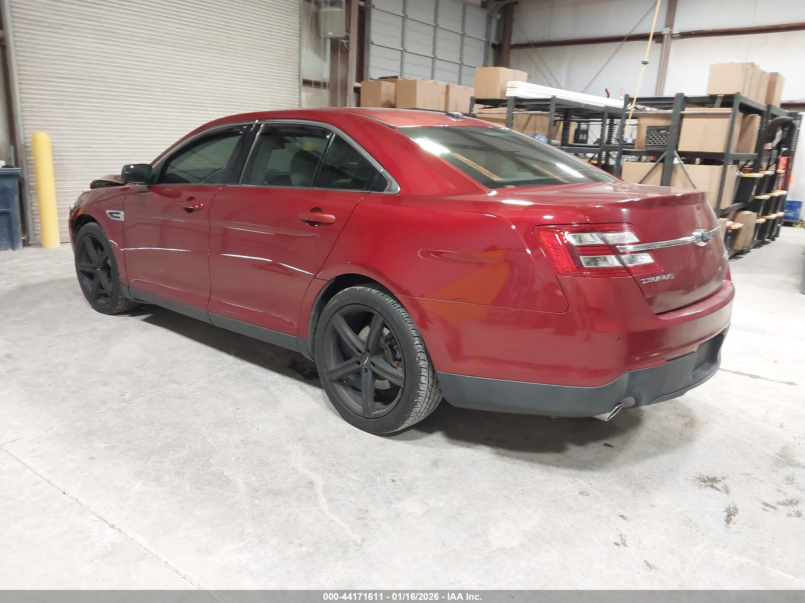 FORD TAURUS image 3