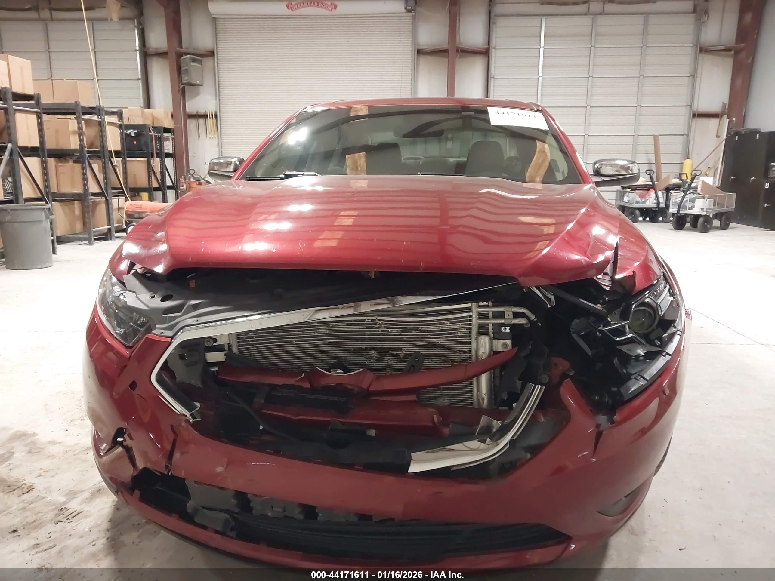 FORD TAURUS image 6