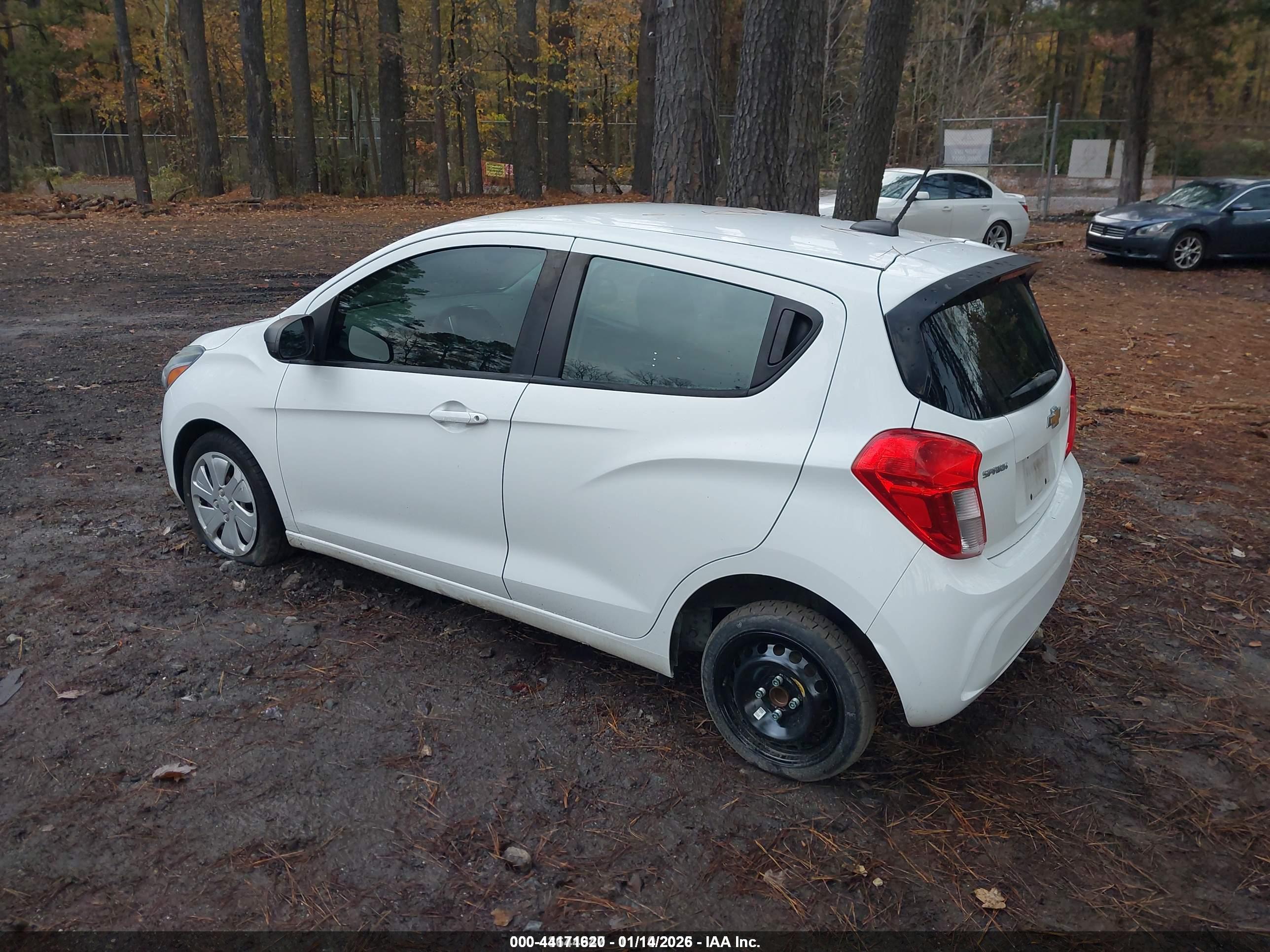 CHEVROLET SPARK image 3