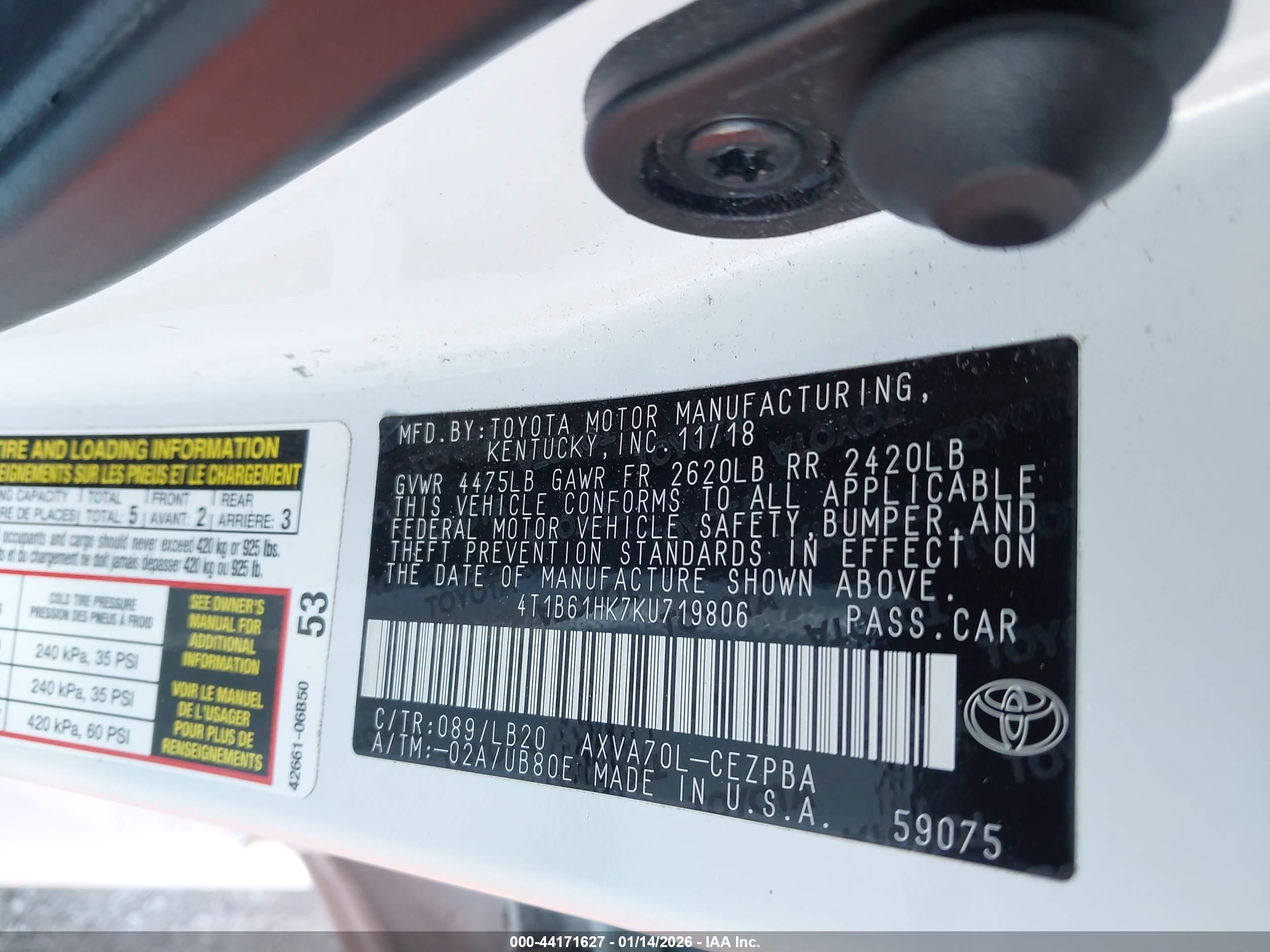 TOYOTA CAMRY image 9