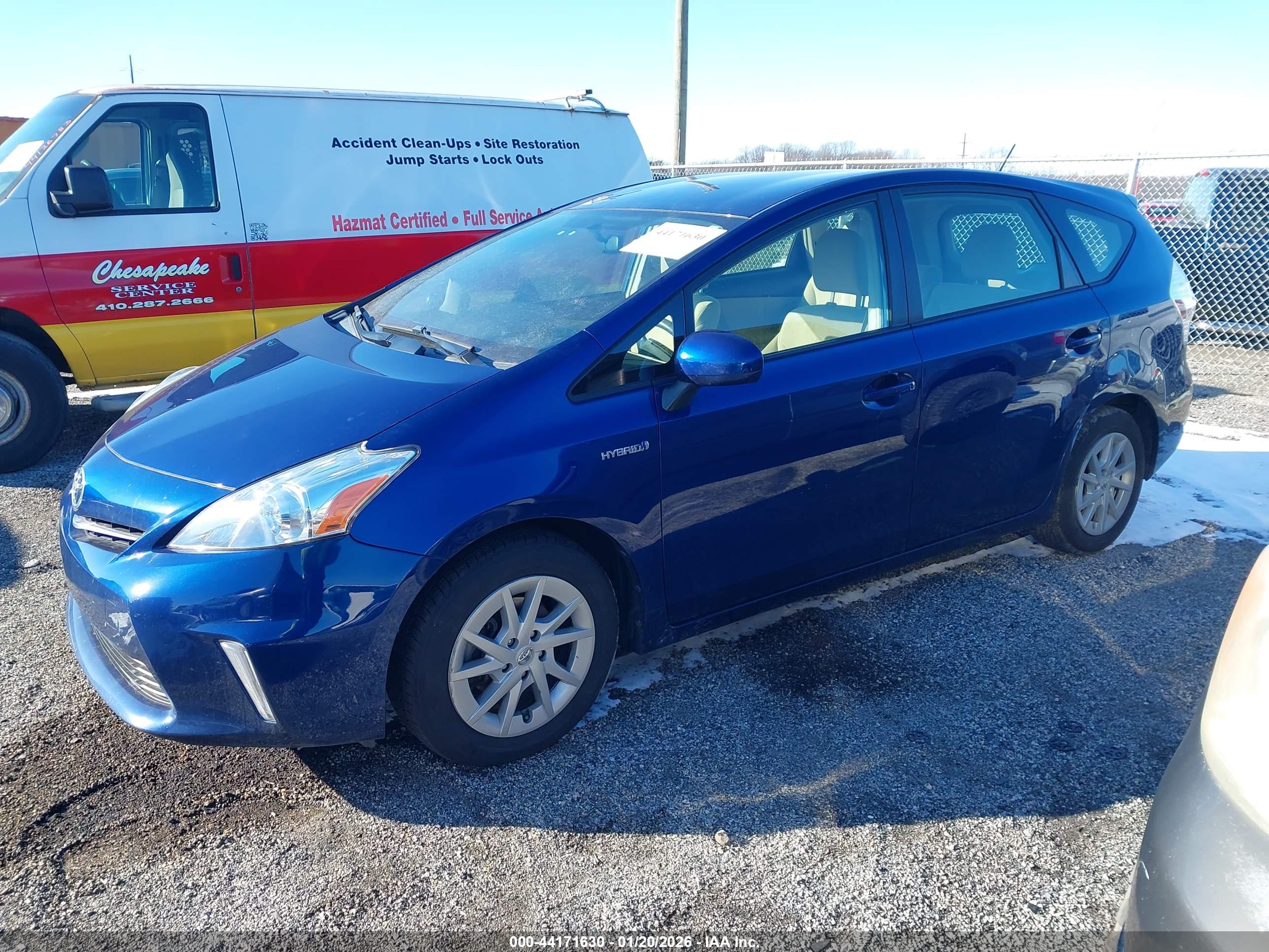 TOYOTA PRIUS image 2