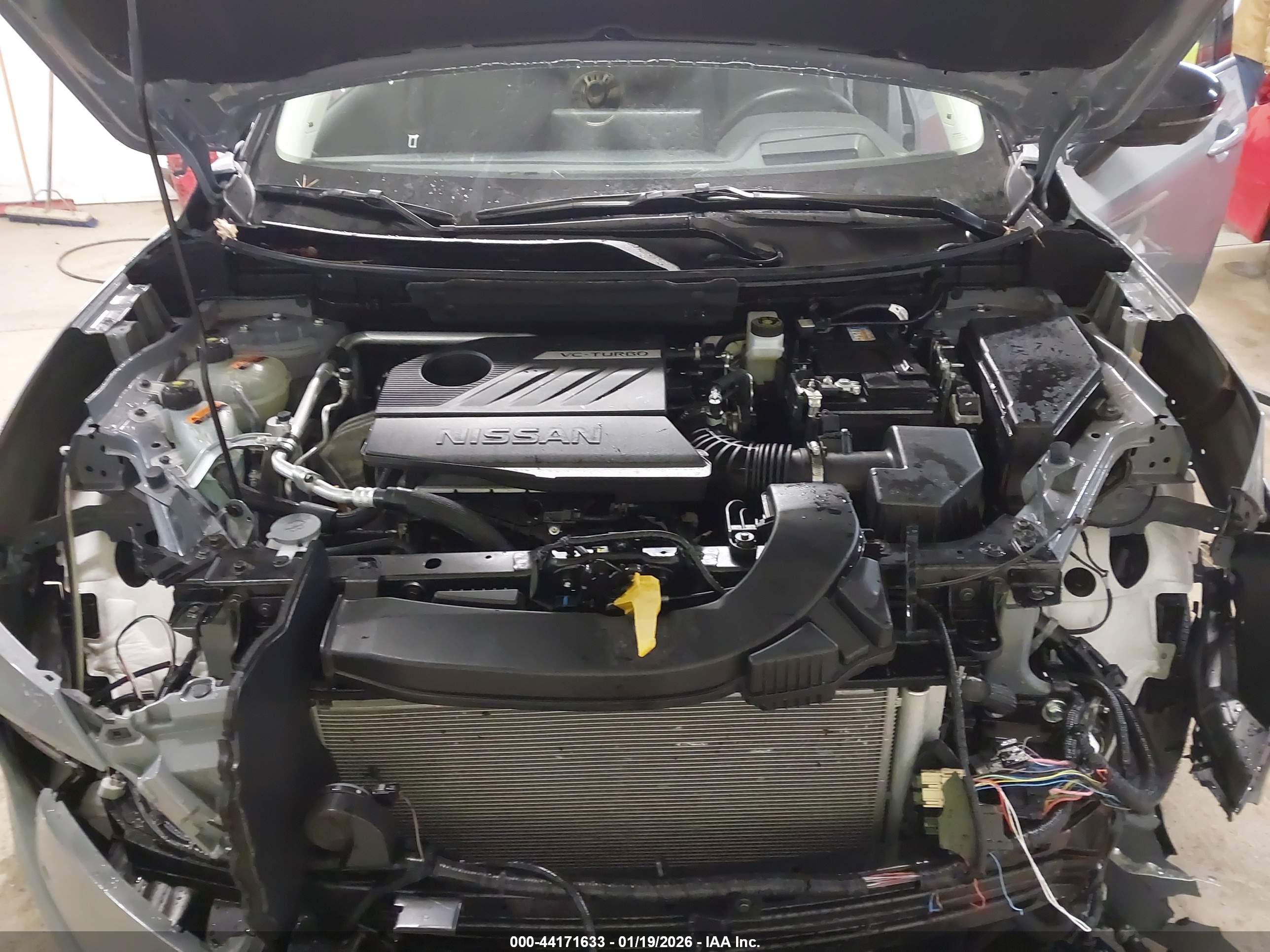 NISSAN ROGUE image 10
