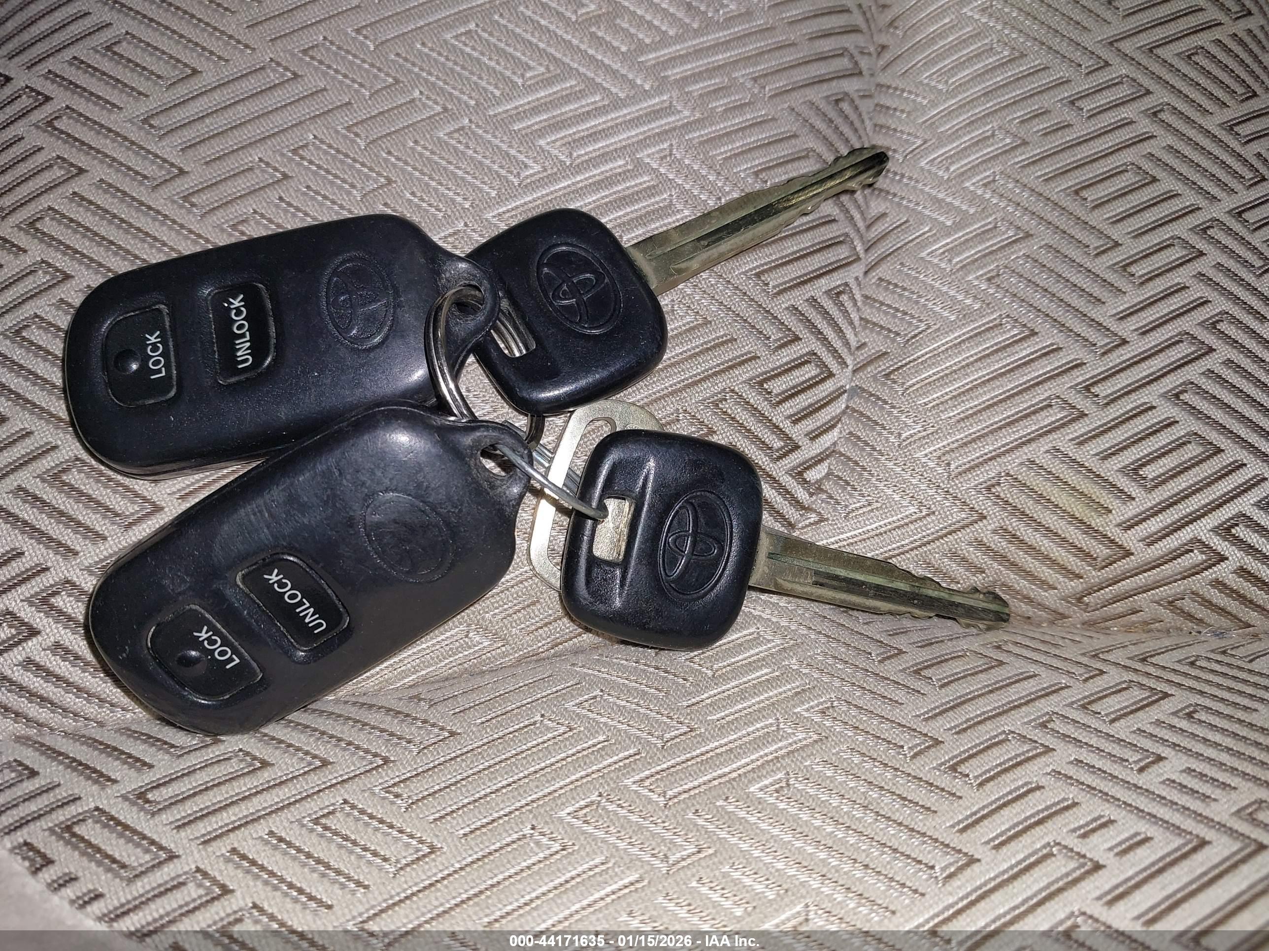 TOYOTA HIGHLANDER image 11