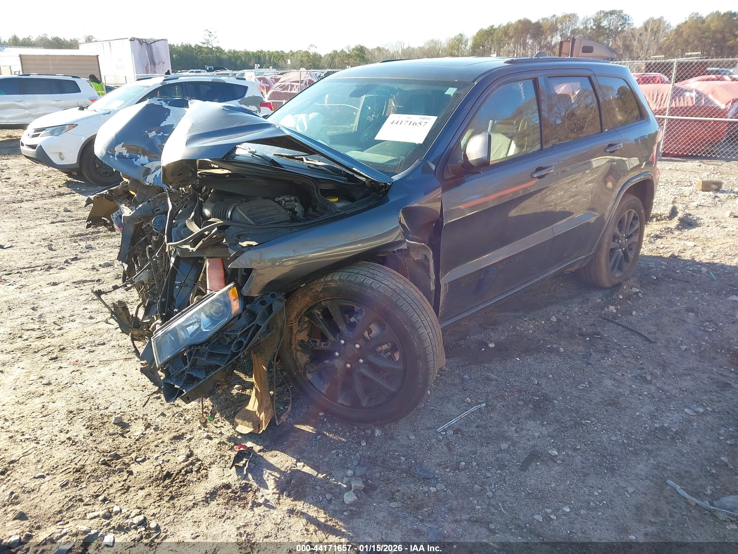 JEEP GRAND image 2