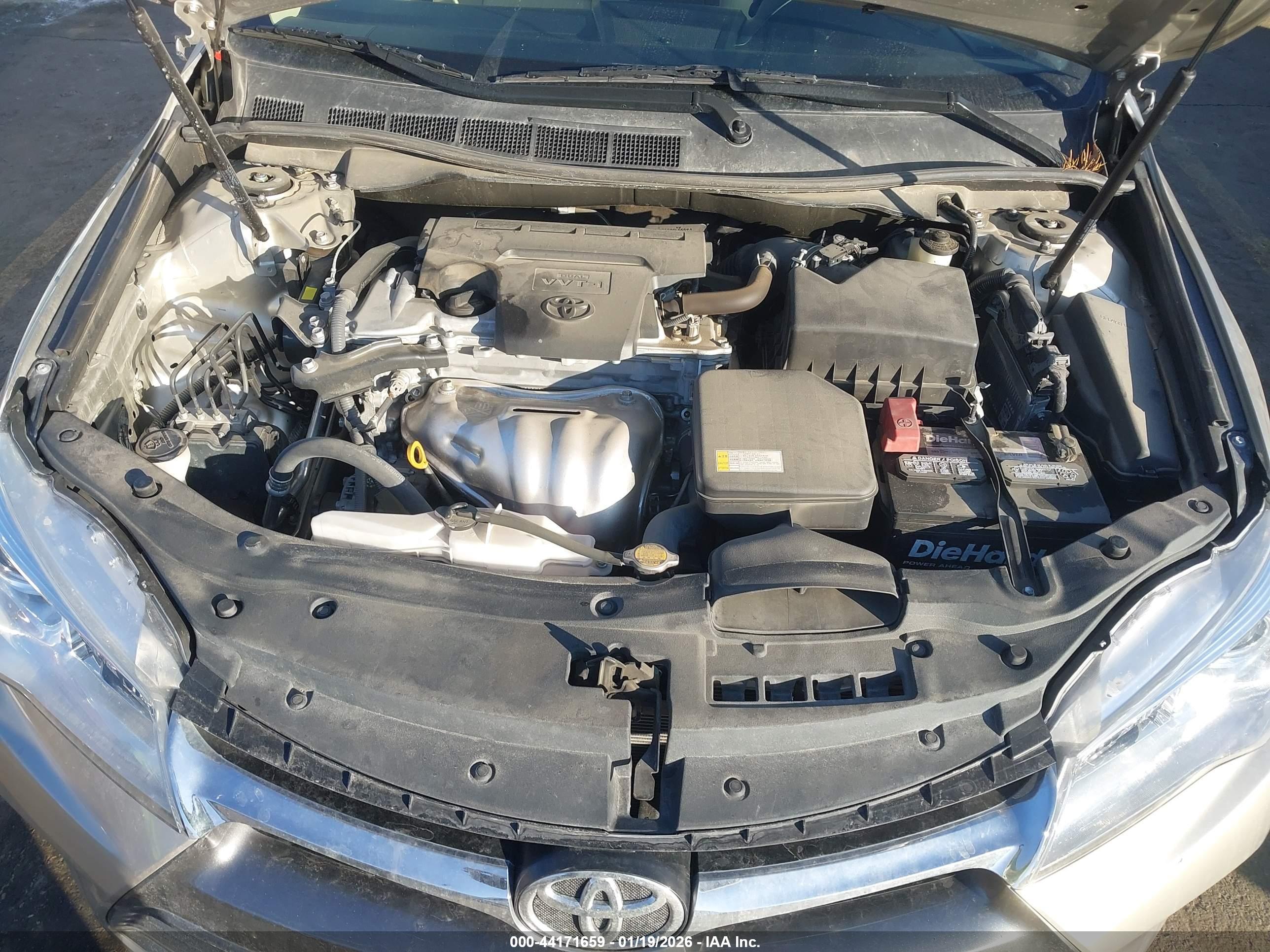 TOYOTA CAMRY image 10