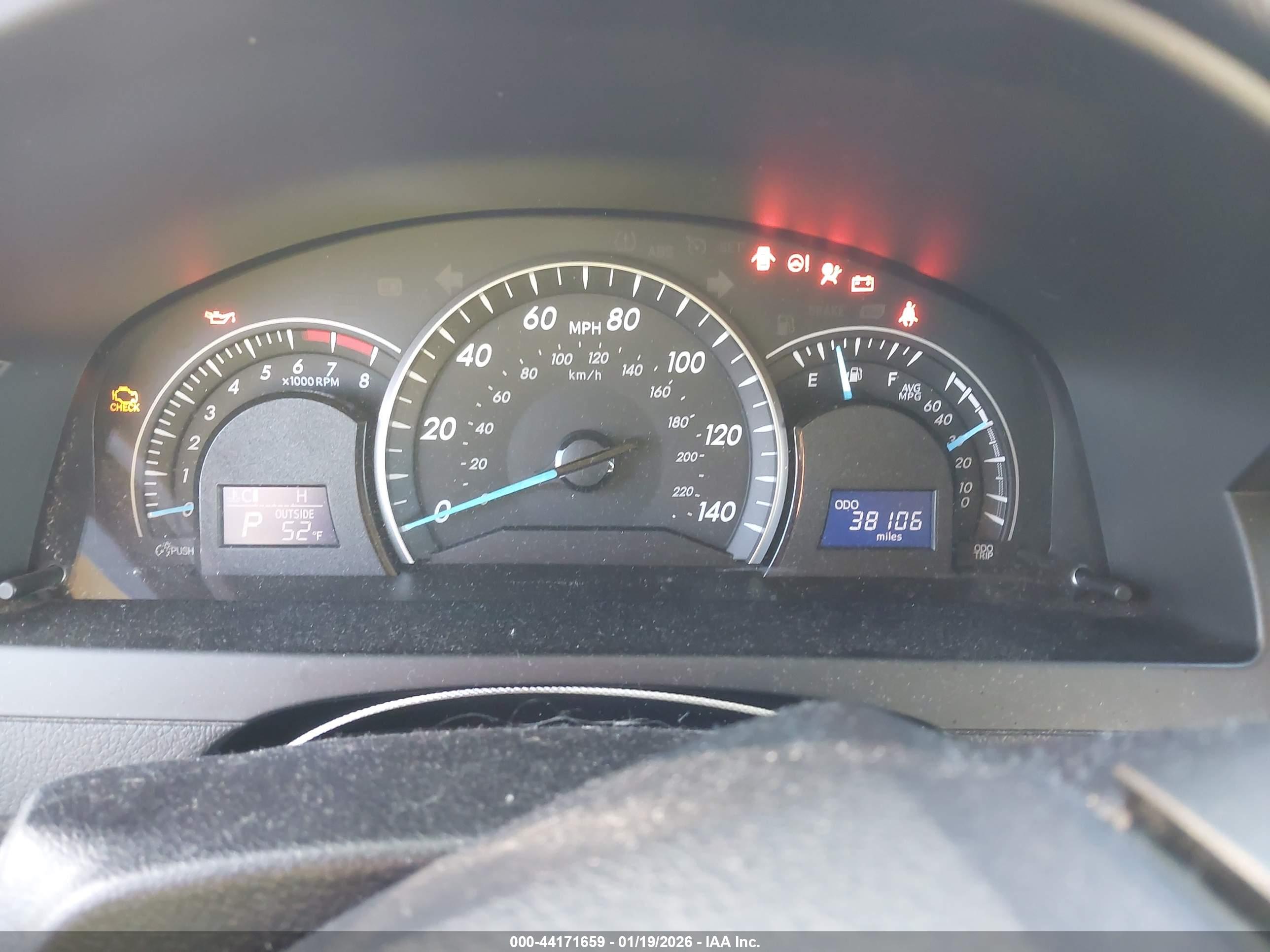 TOYOTA CAMRY image 7