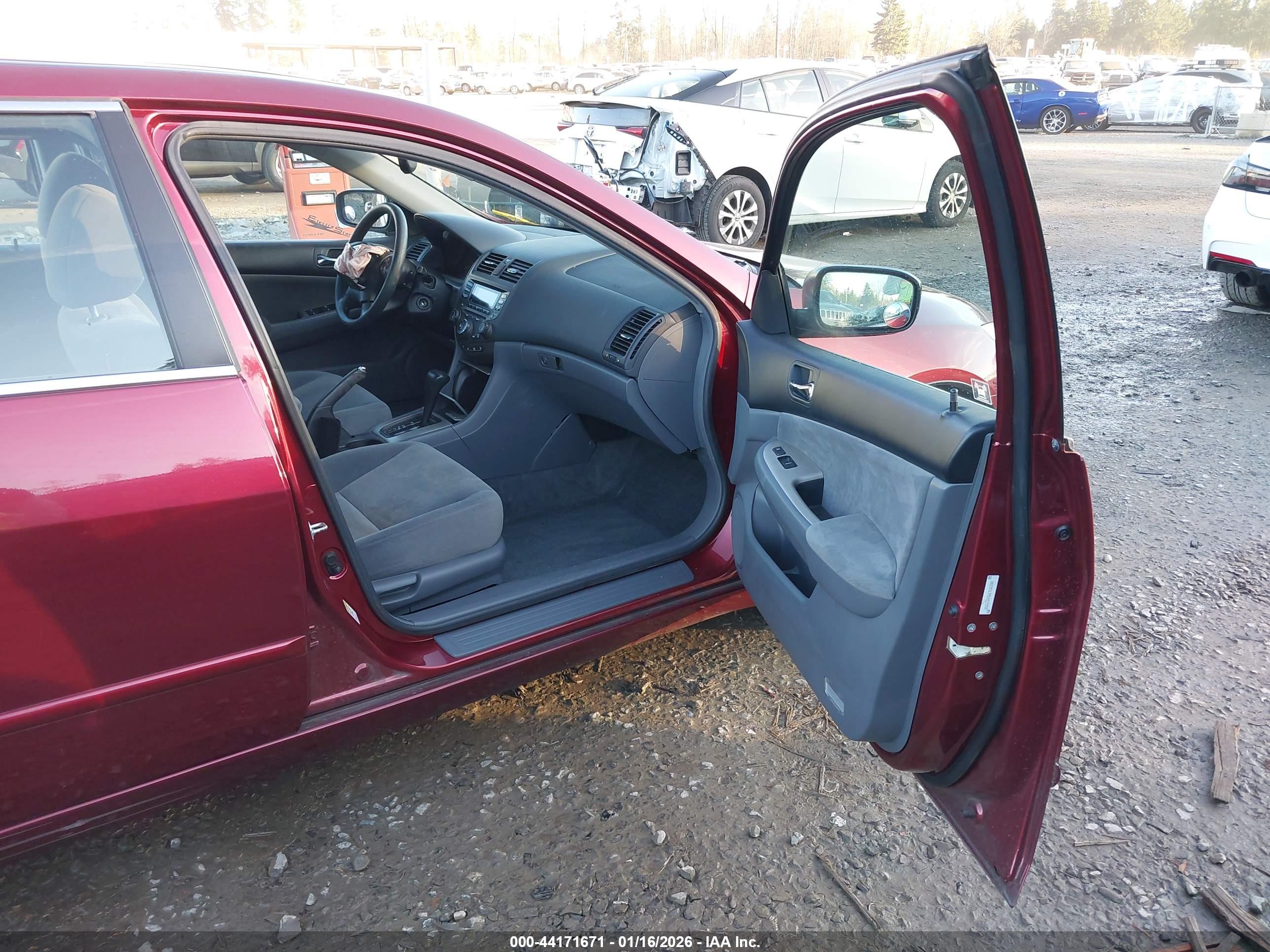 HONDA ACCORD image 5