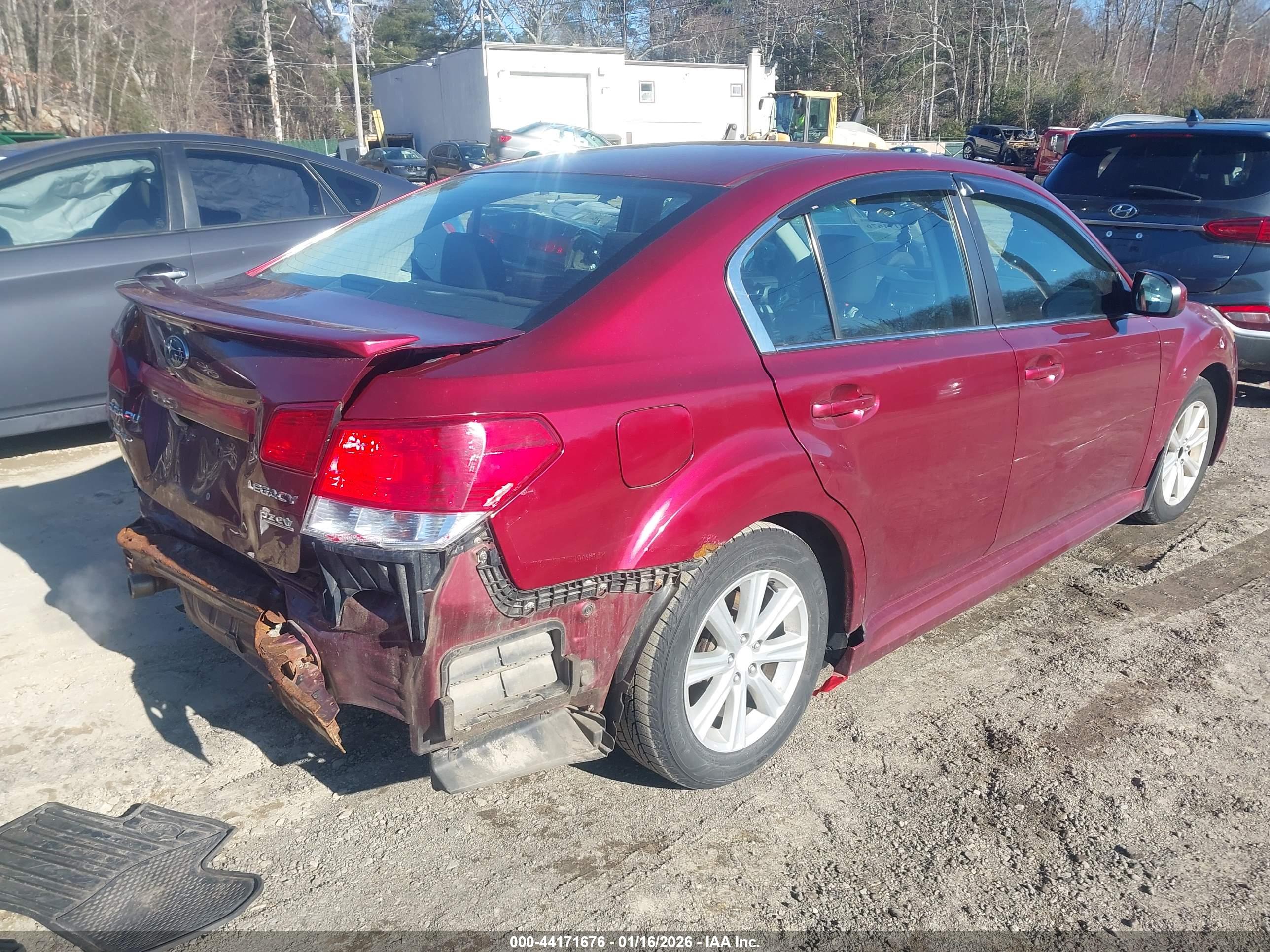 SUBARU LEGACY image 4