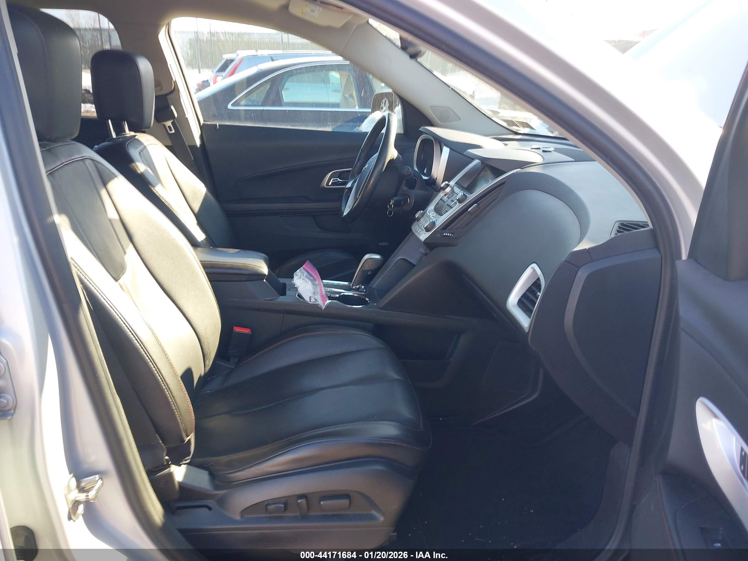 CHEVROLET EQUINOX image 5