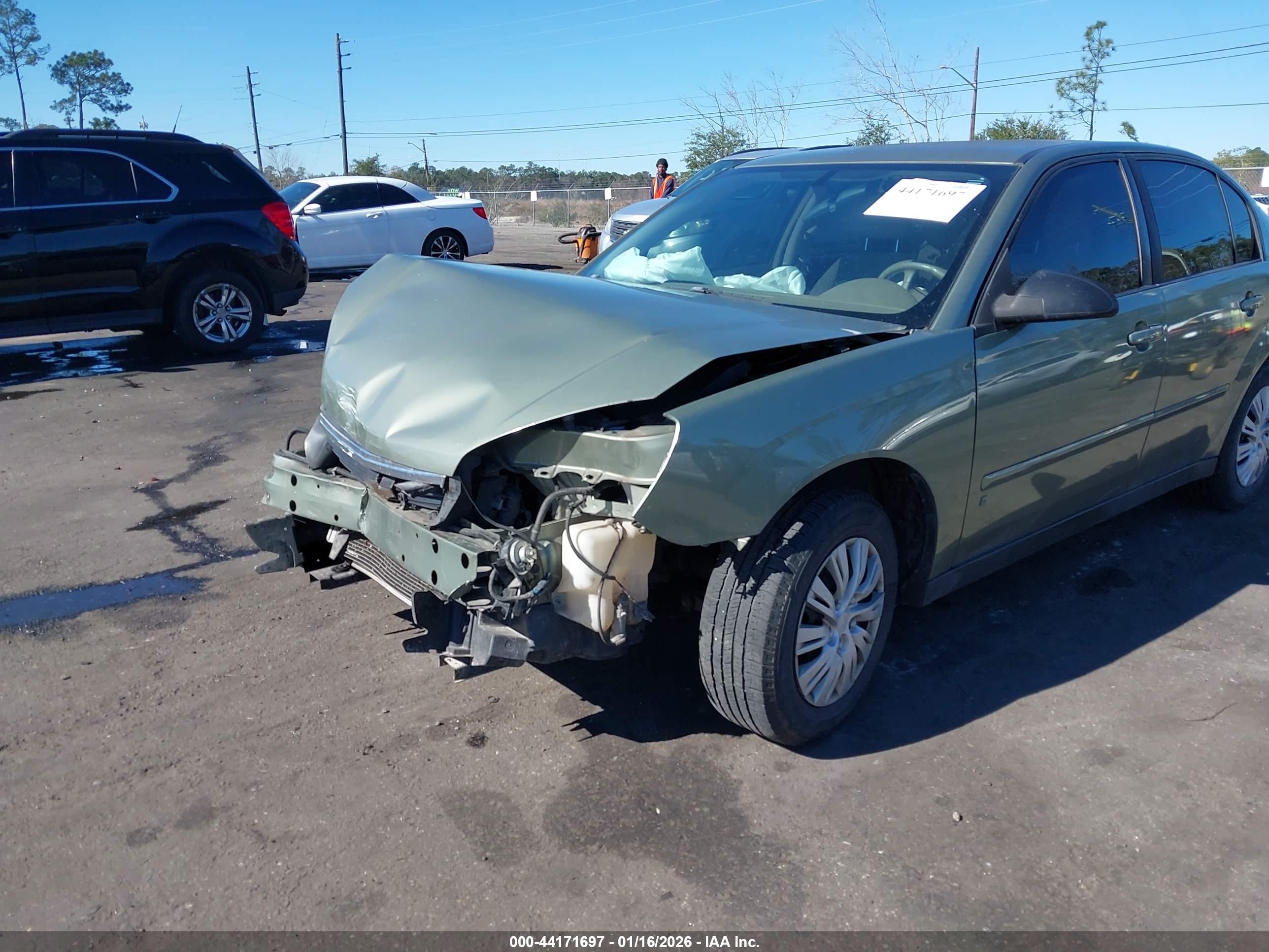 CHEVROLET MALIBU image 2