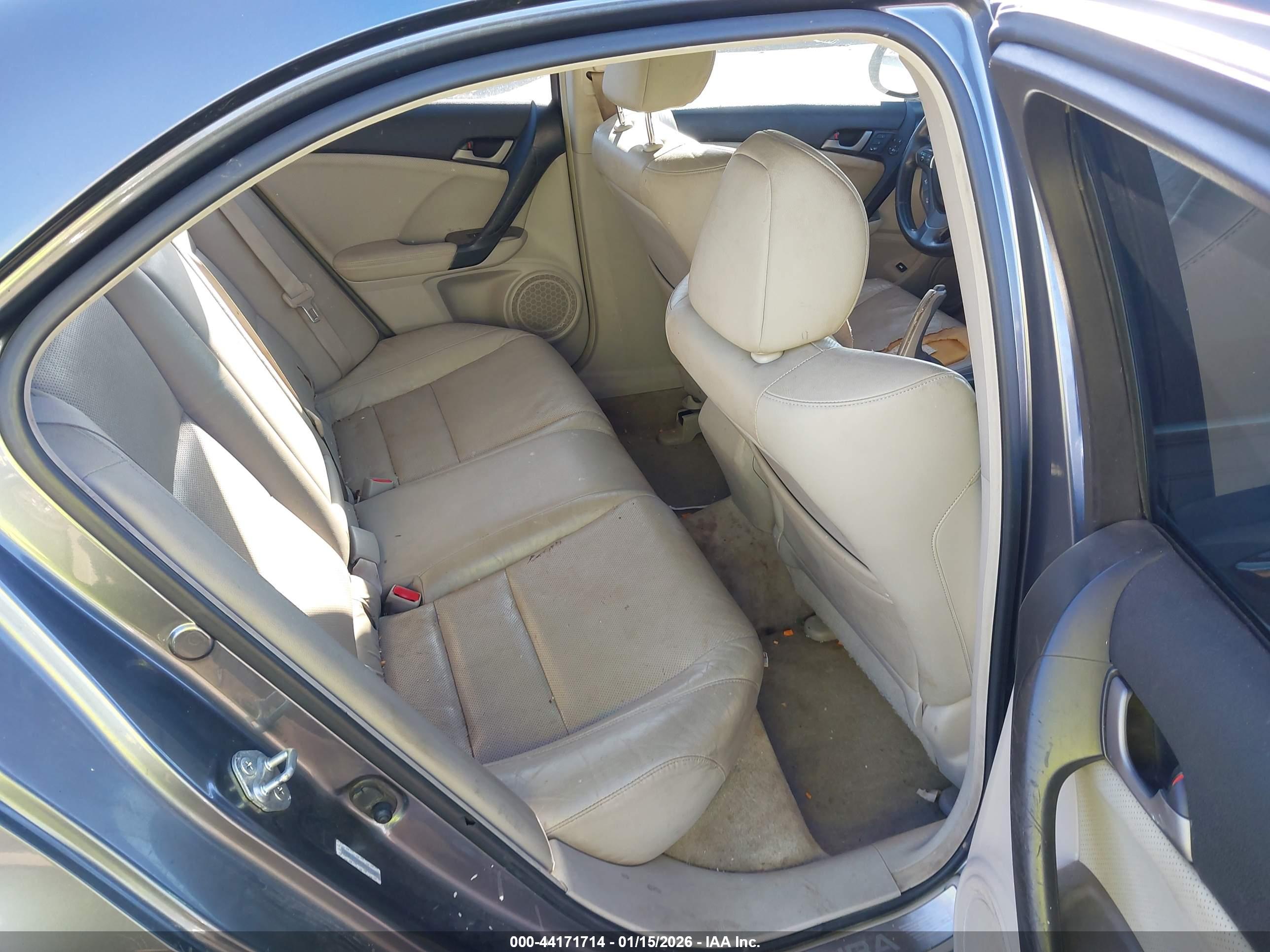 ACURA TSX image 8