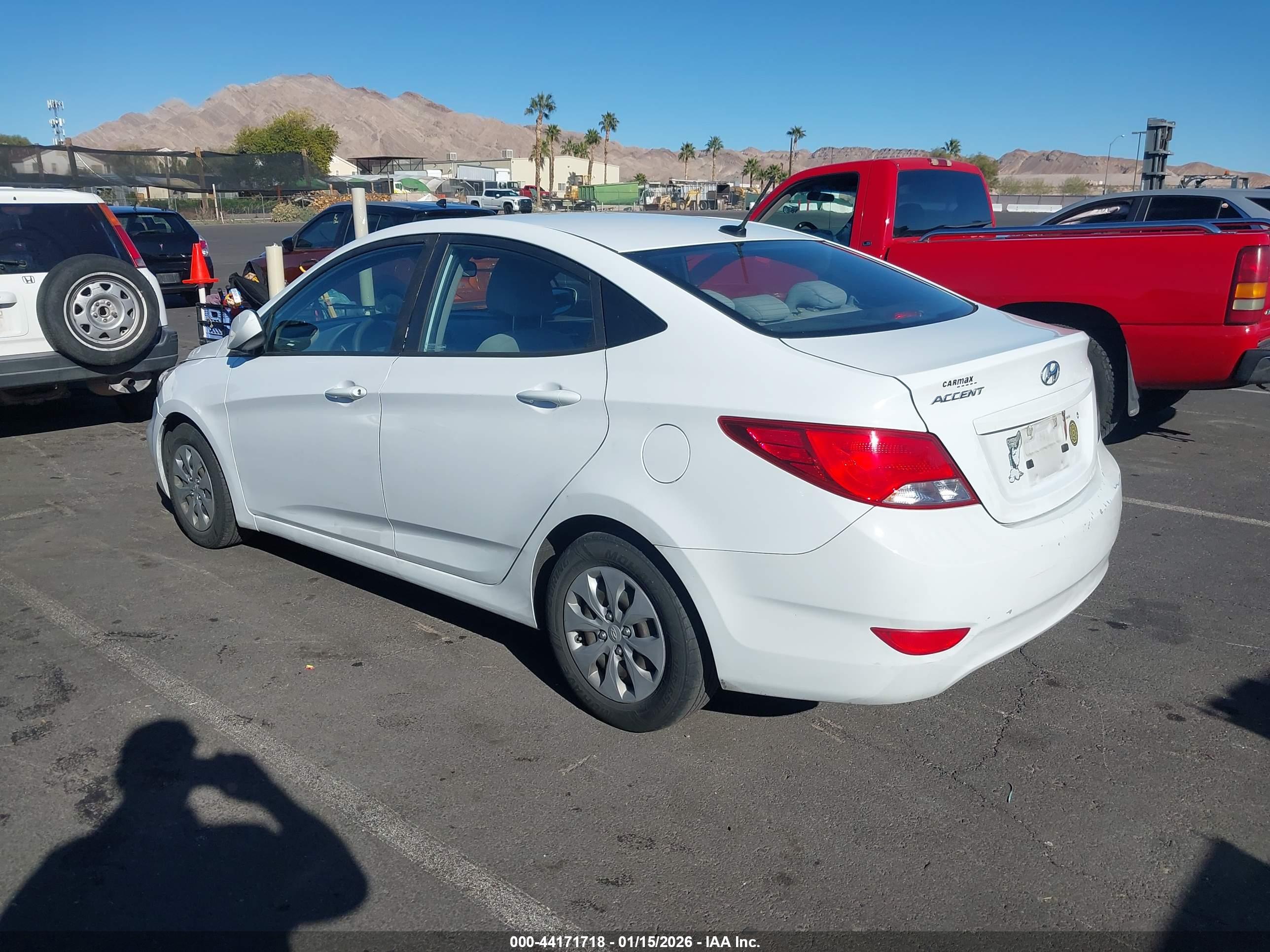 HYUNDAI ACCENT image 3