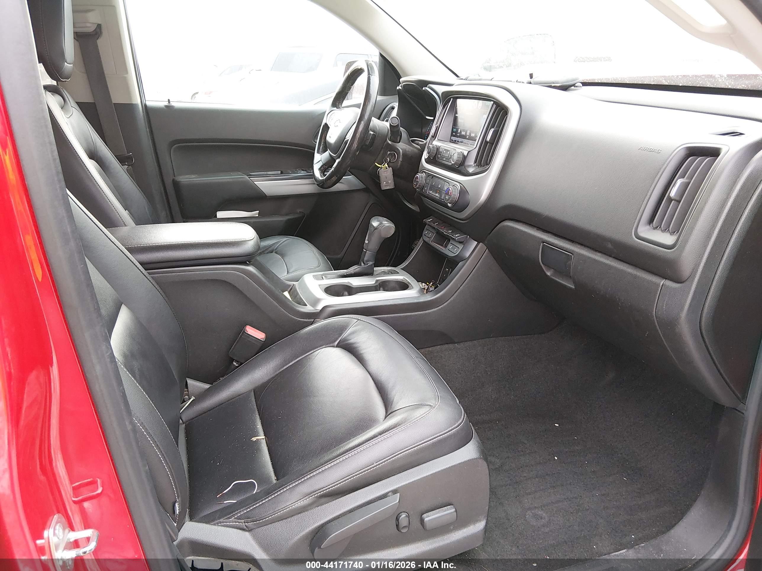 CHEVROLET COLORADO image 5