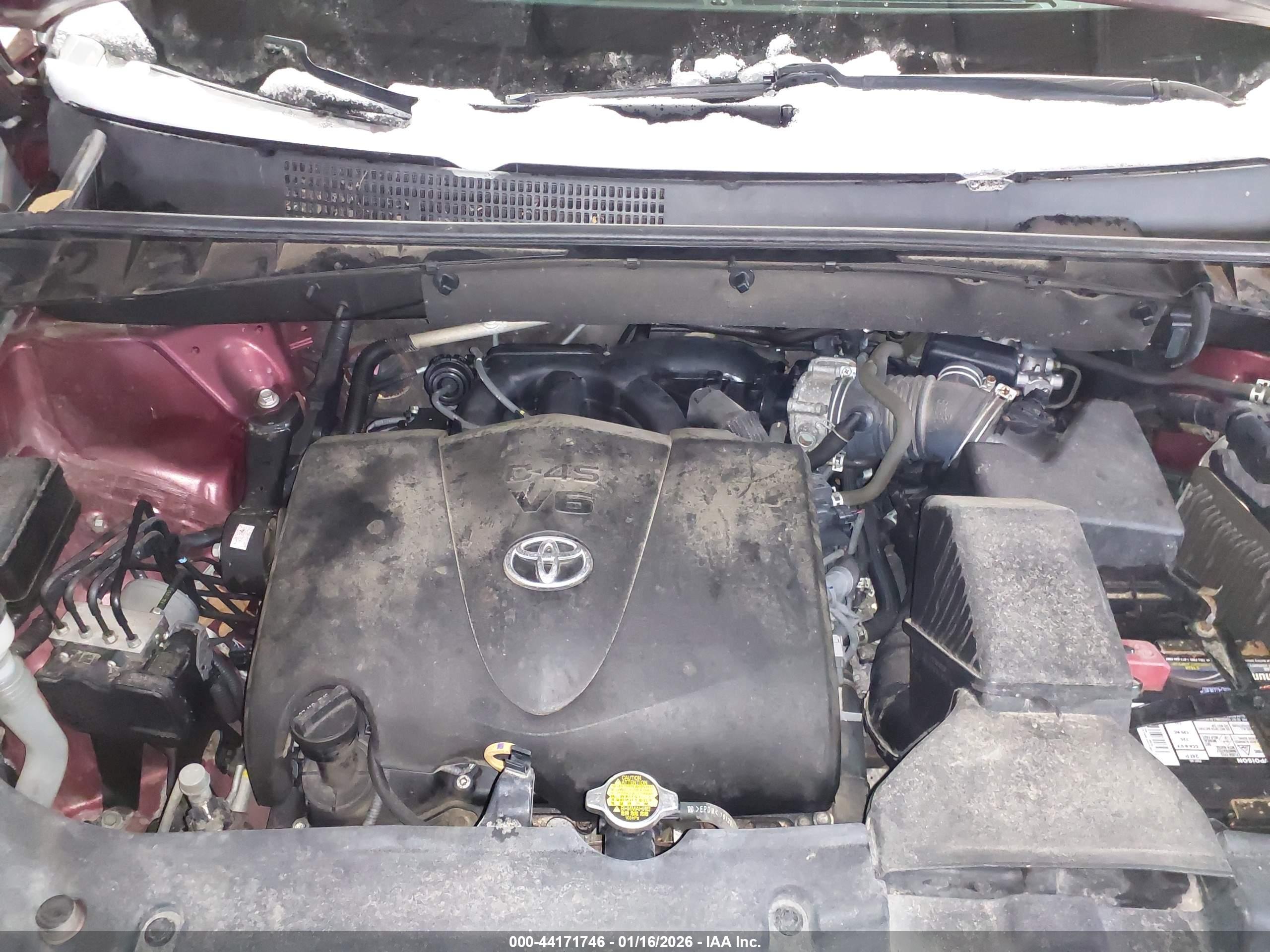 TOYOTA HIGHLANDER image 10