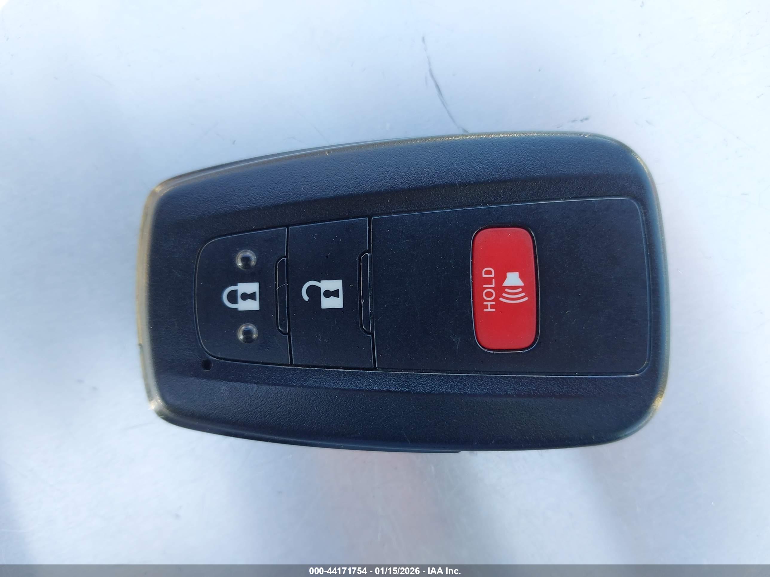 TOYOTA PRIUS image 11