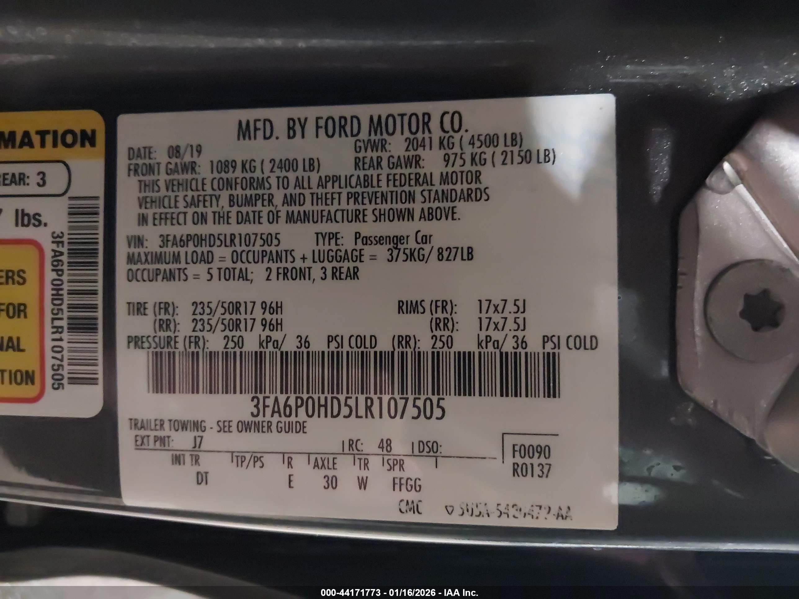 FORD FUSION image 9
