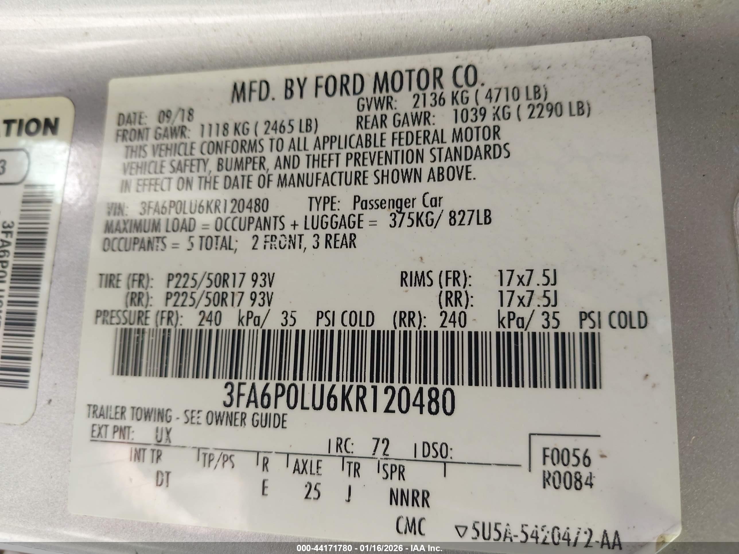 FORD FUSION image 9
