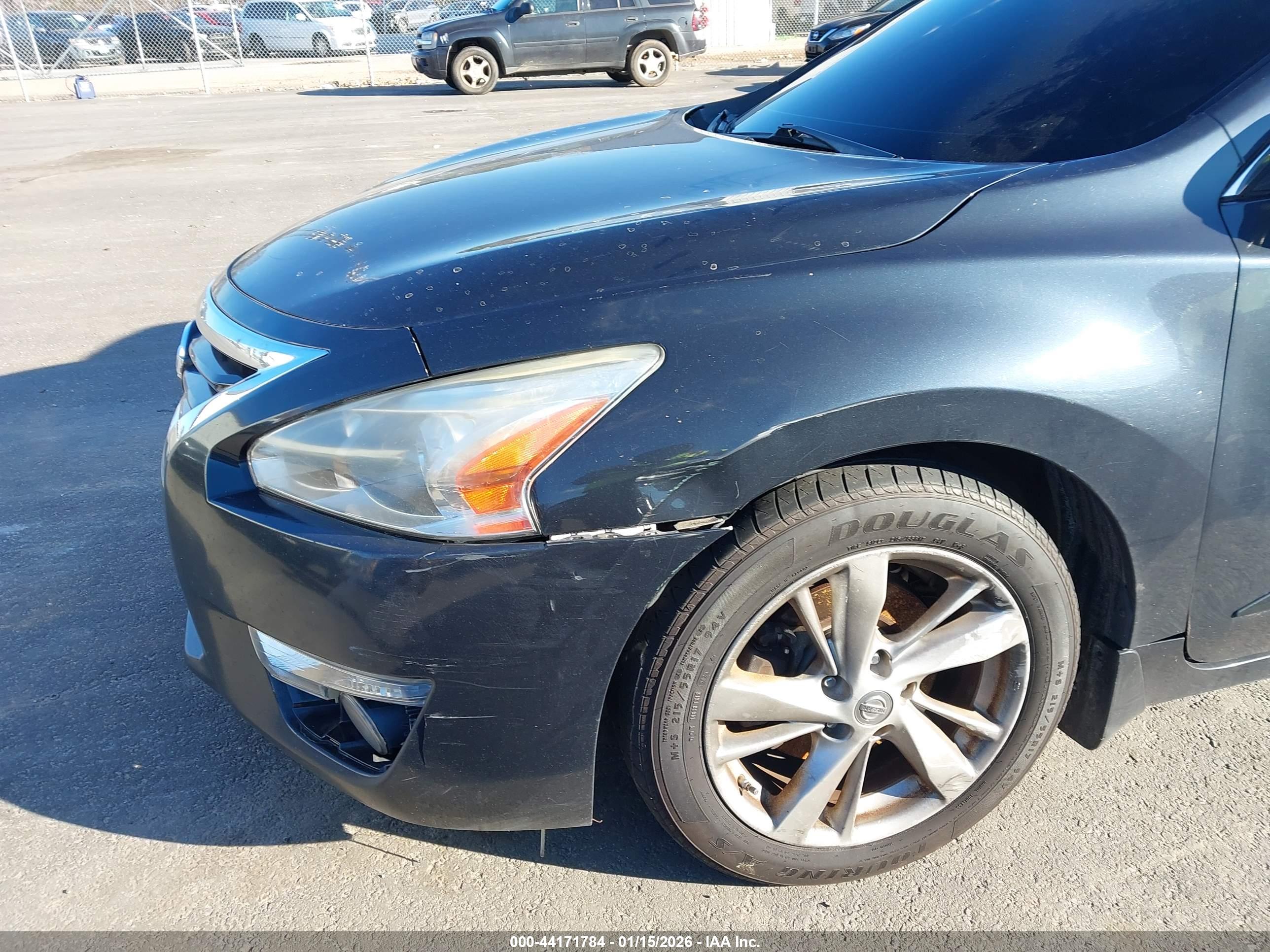 NISSAN ALTIMA image 6