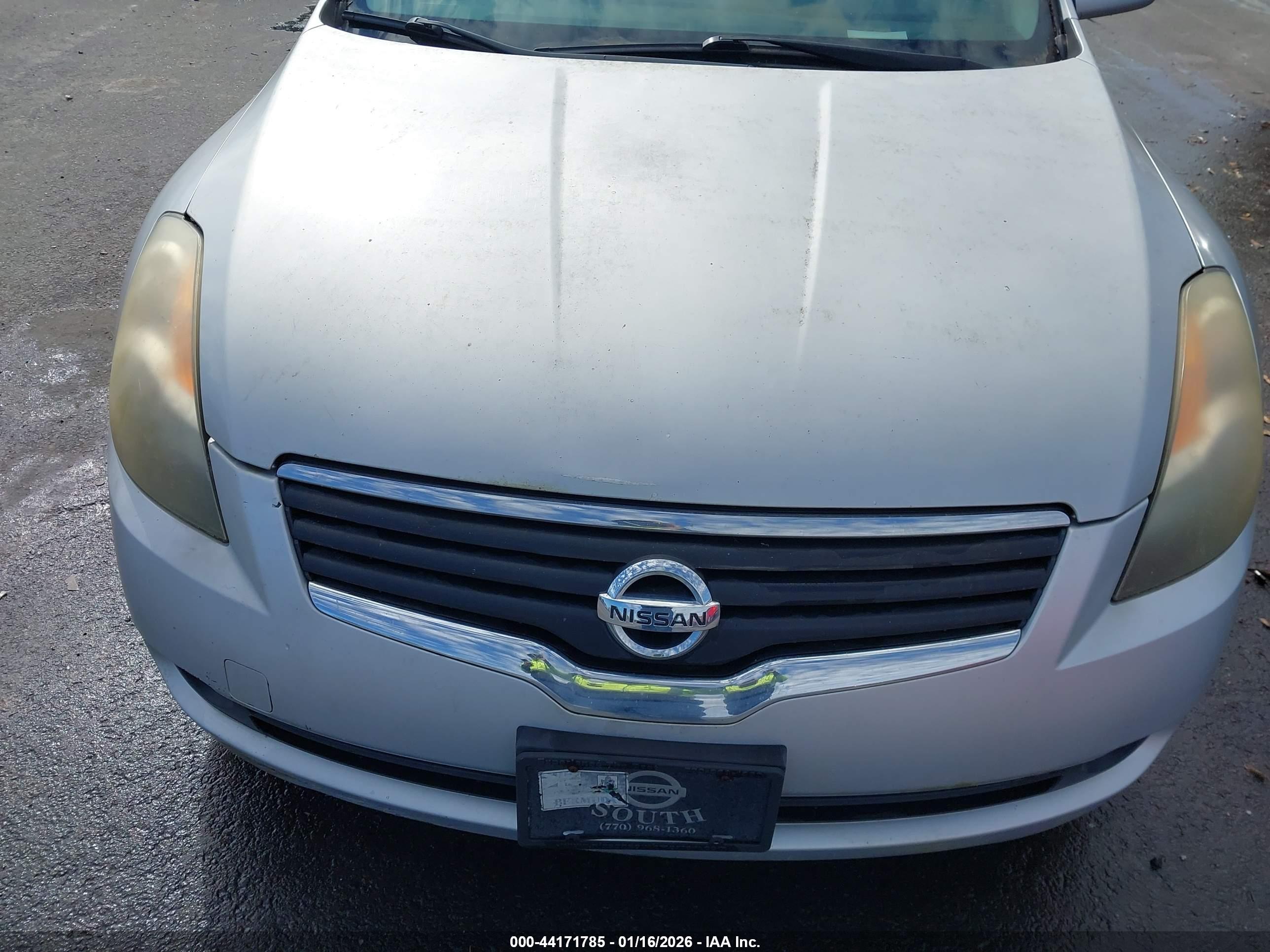 NISSAN ALTIMA image 6