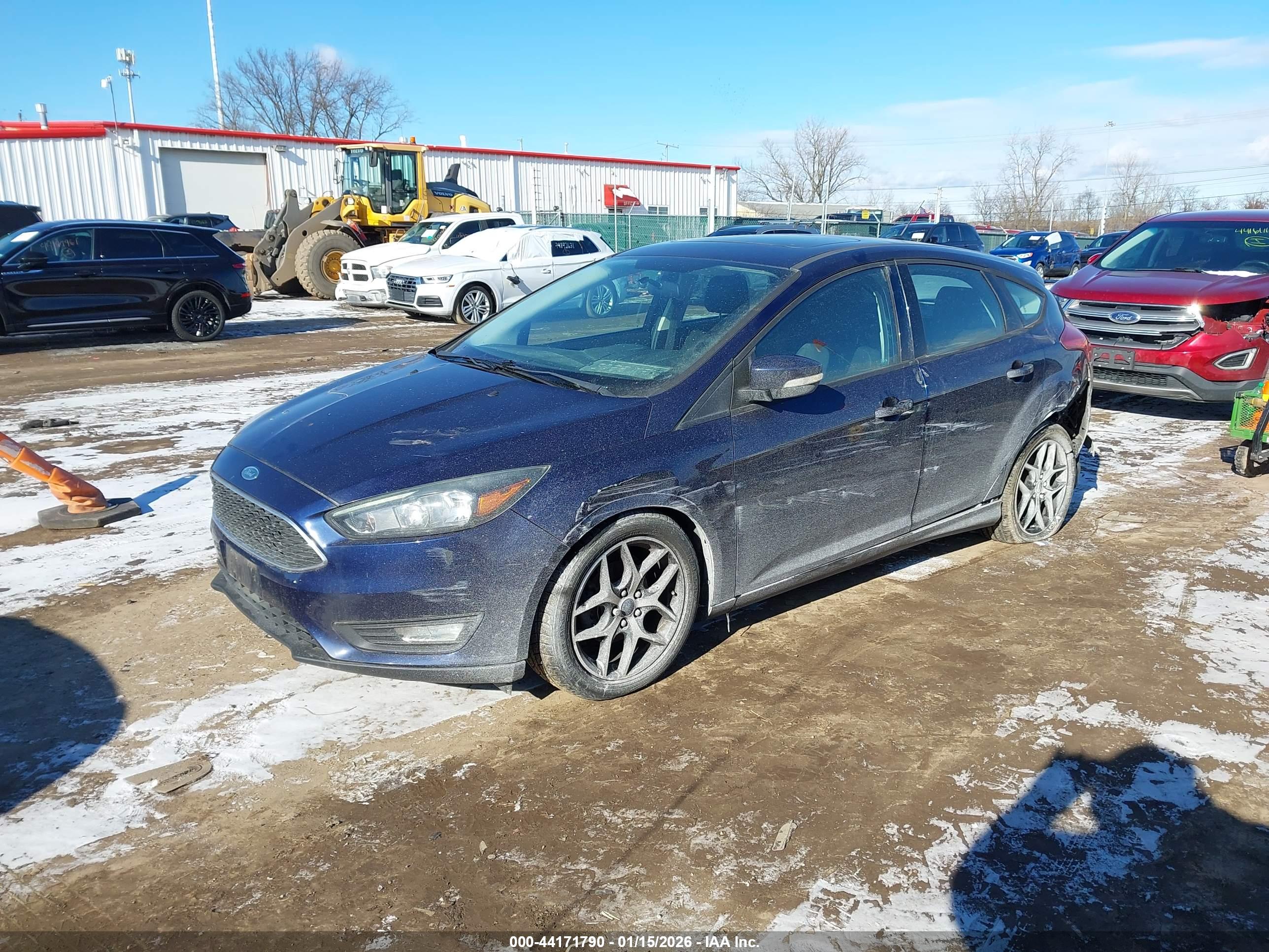 FORD FOCUS image 2