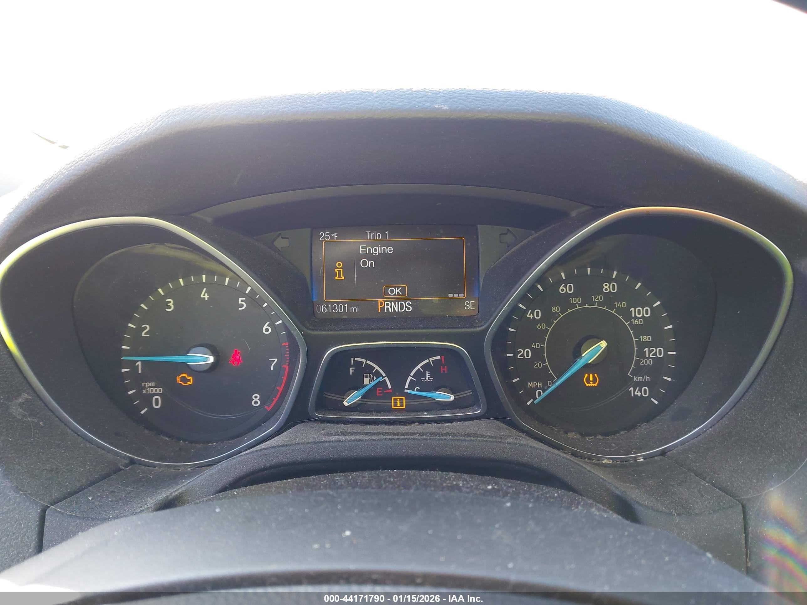 FORD FOCUS image 7