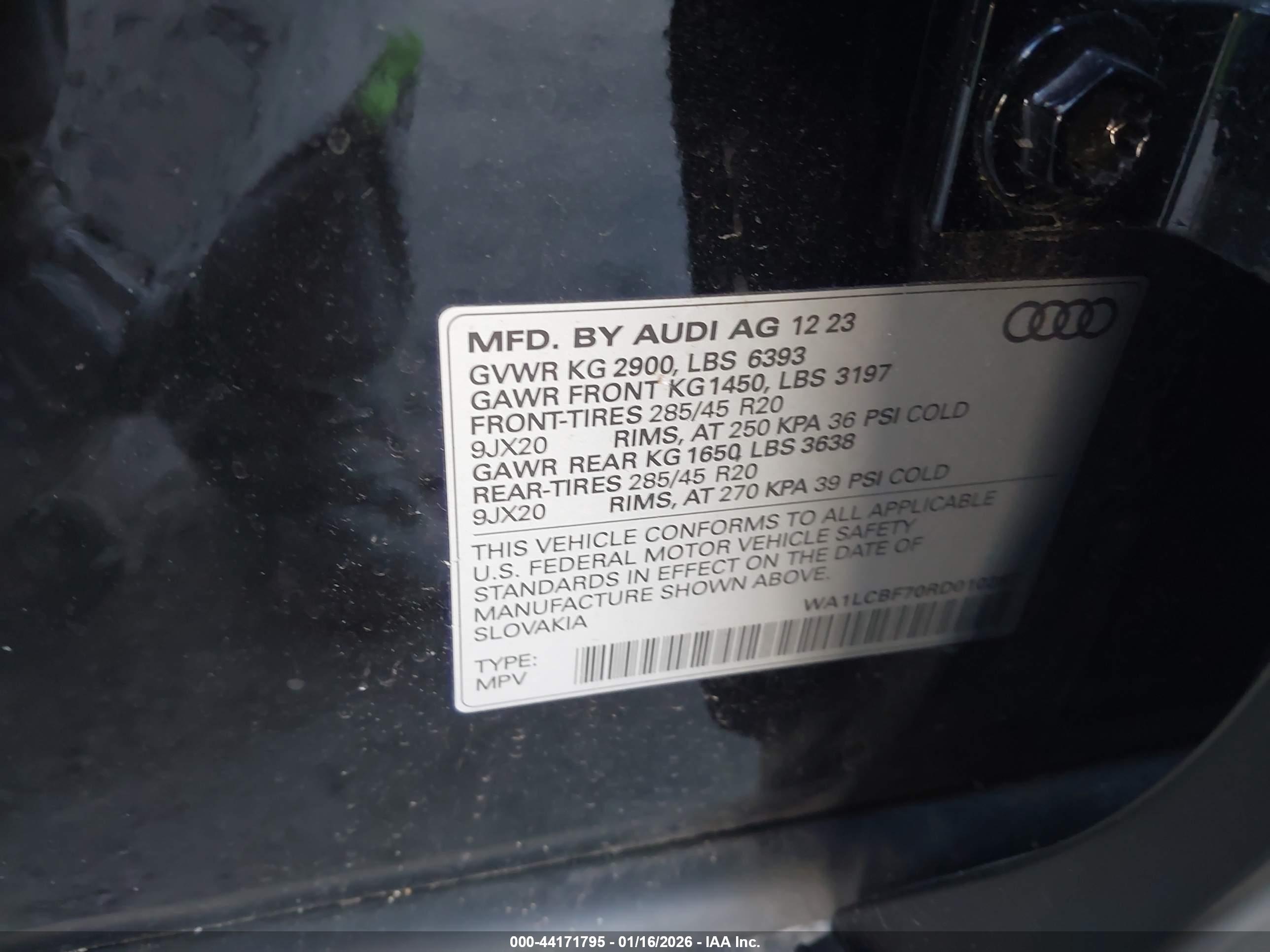 AUDI Q7 image 9