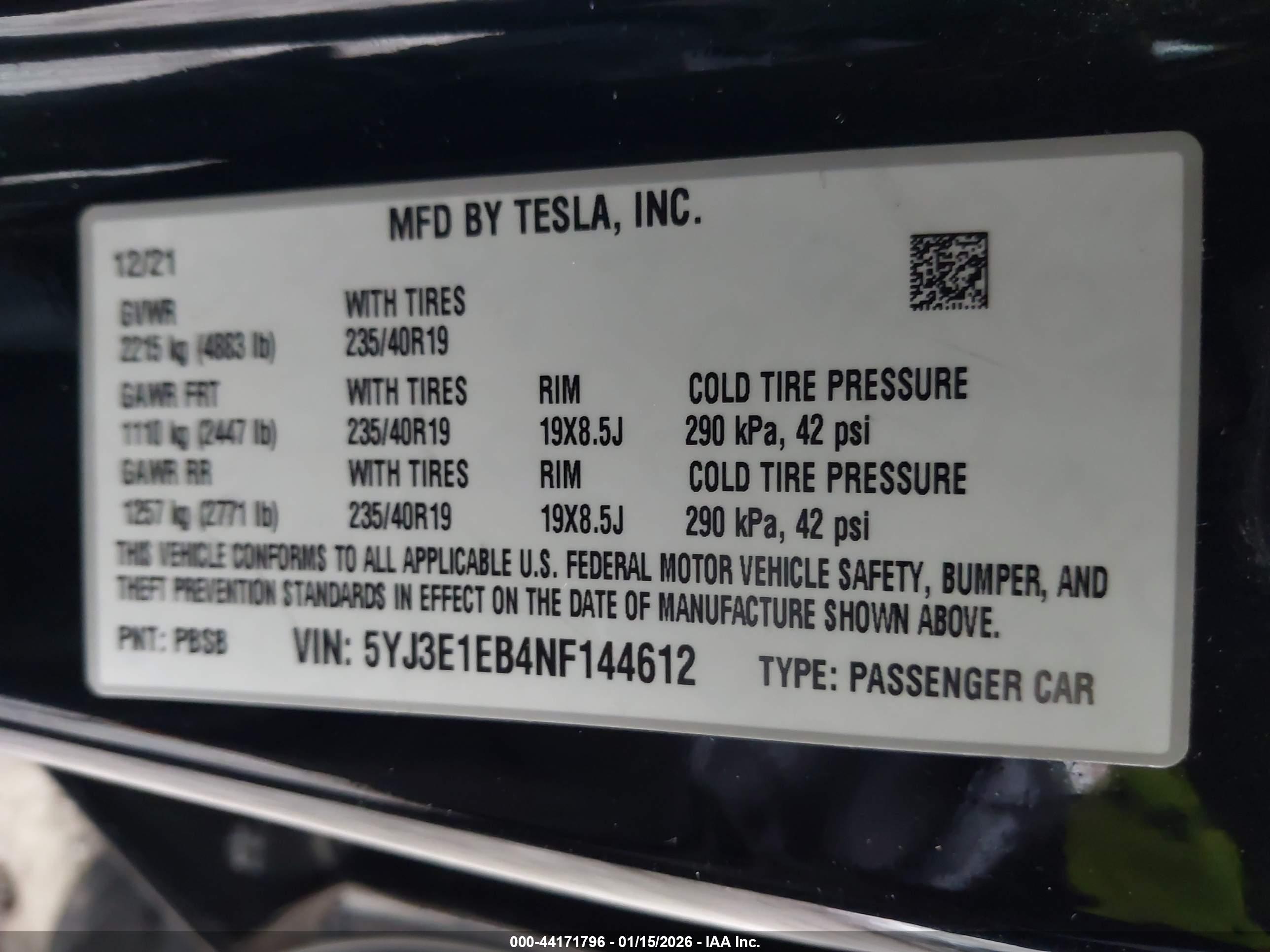 TESLA MODEL image 9