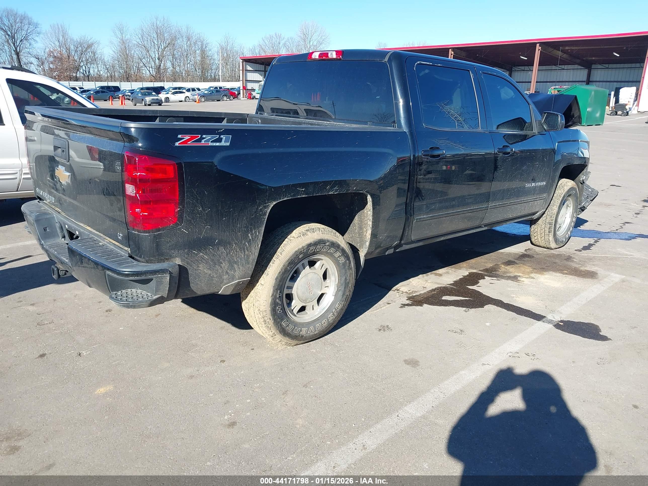 CHEVROLET SILVERADO image 4