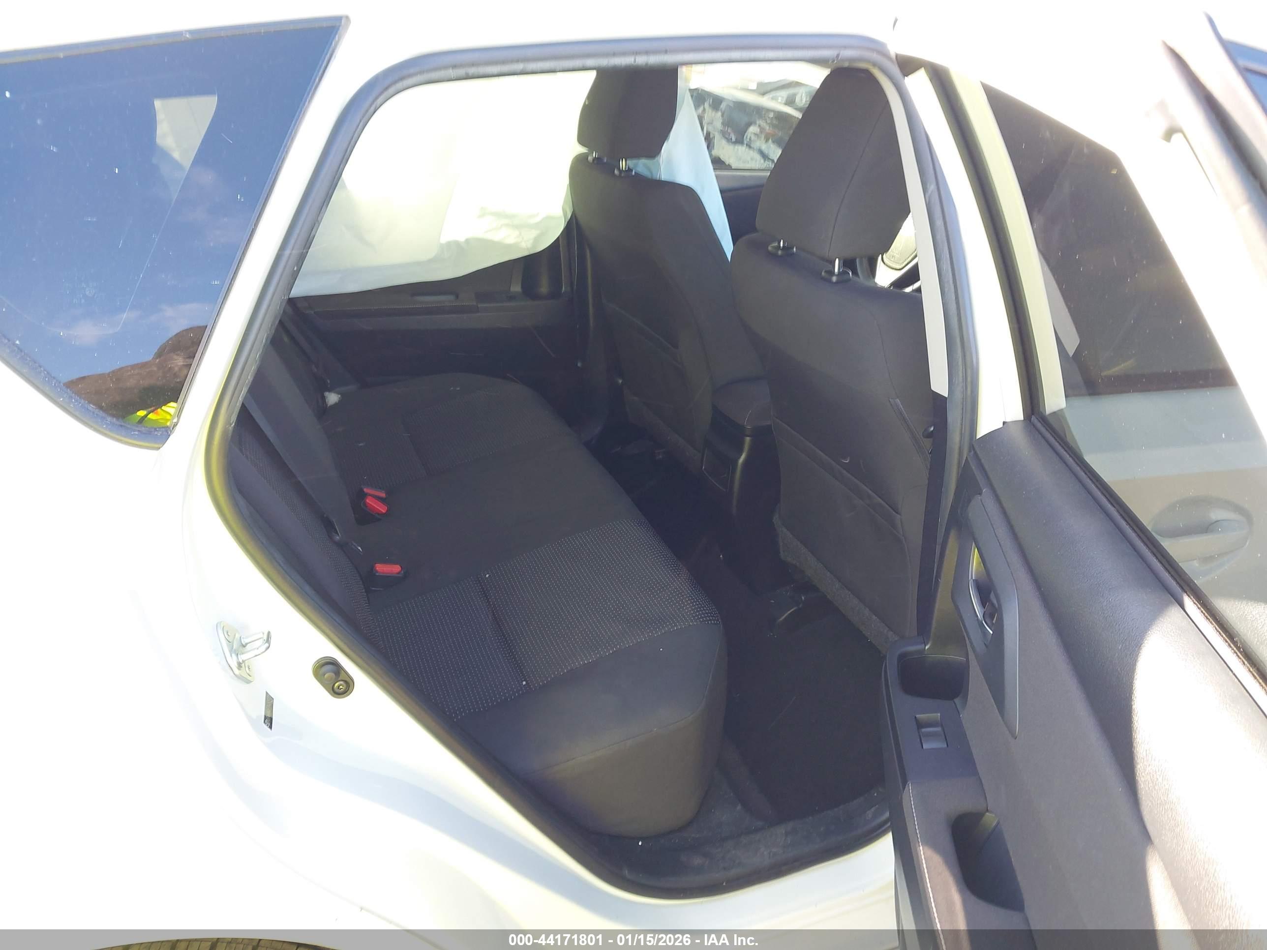 TOYOTA COROLLA image 8