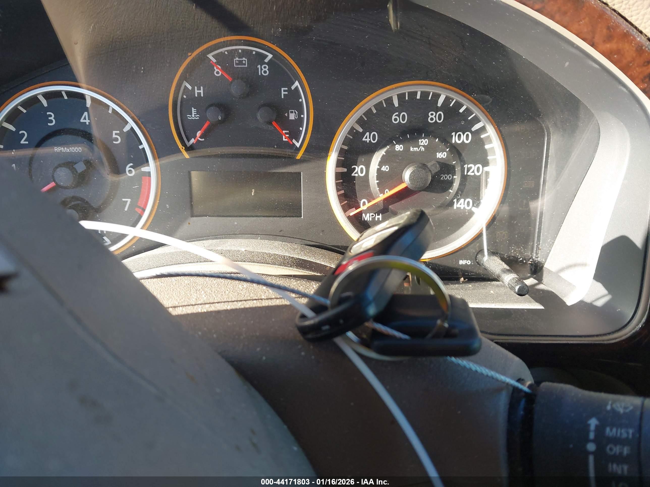 NISSAN ARMADA image 11