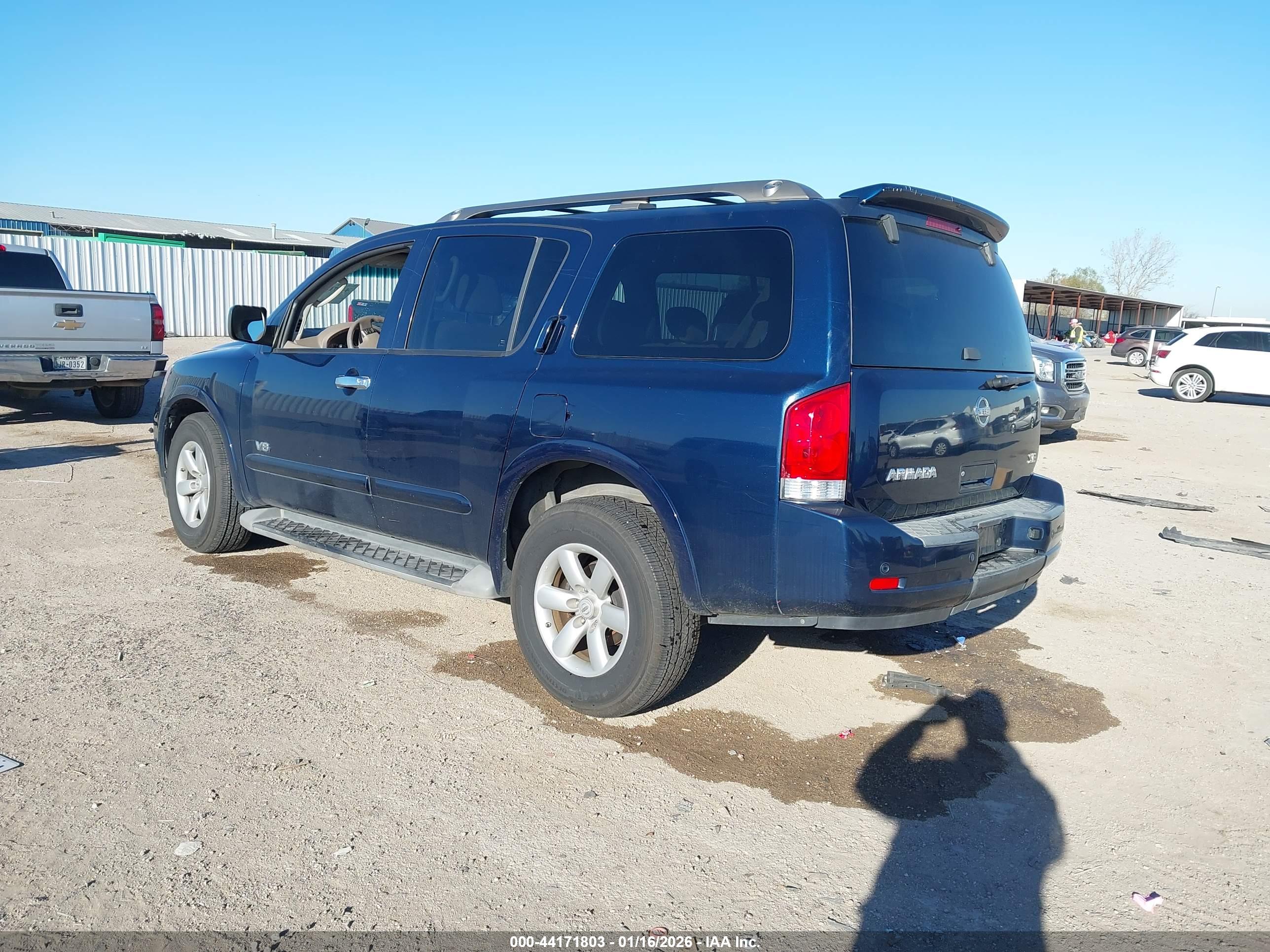 NISSAN ARMADA image 3