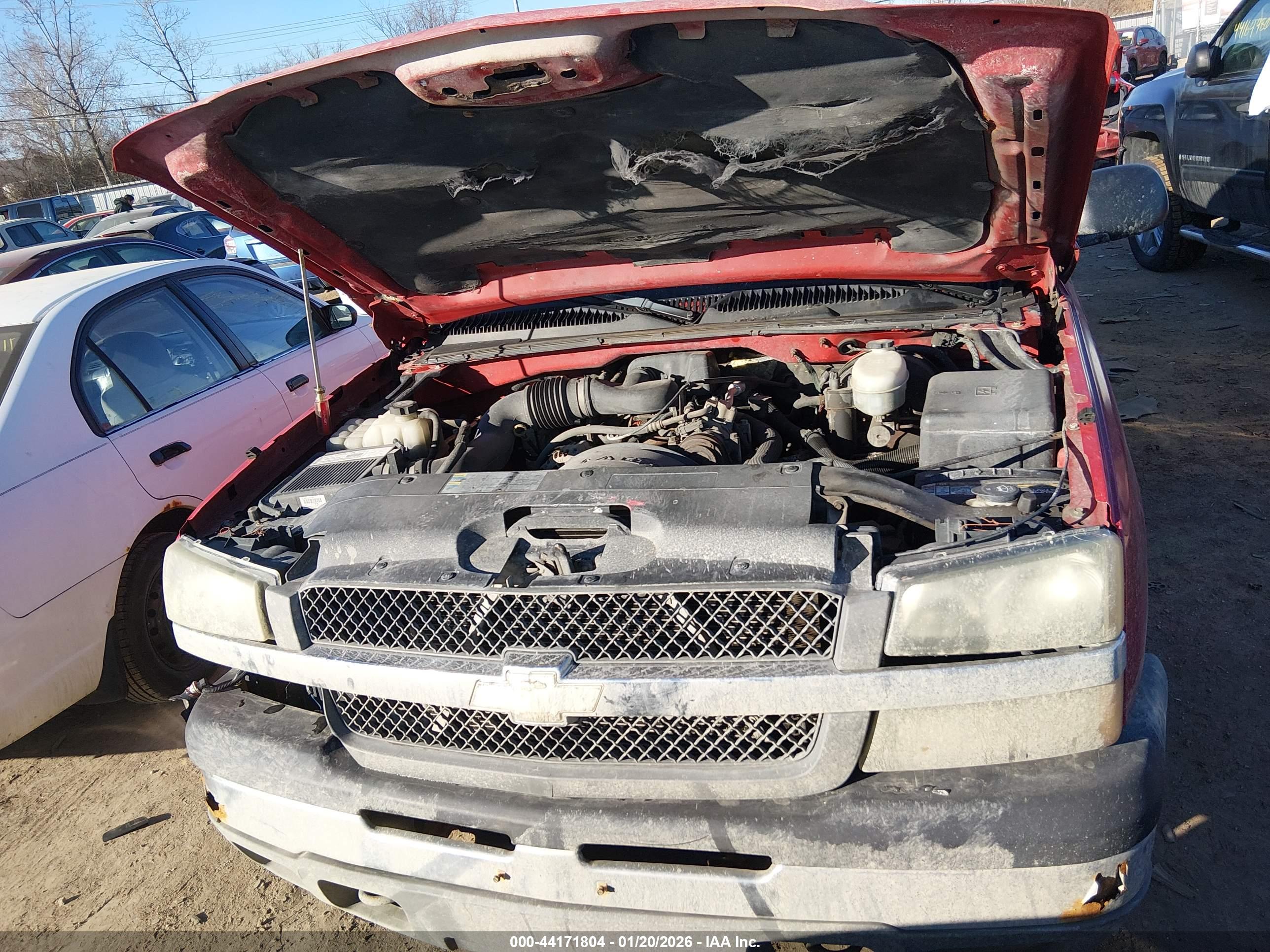 CHEVROLET SILVERADO image 10