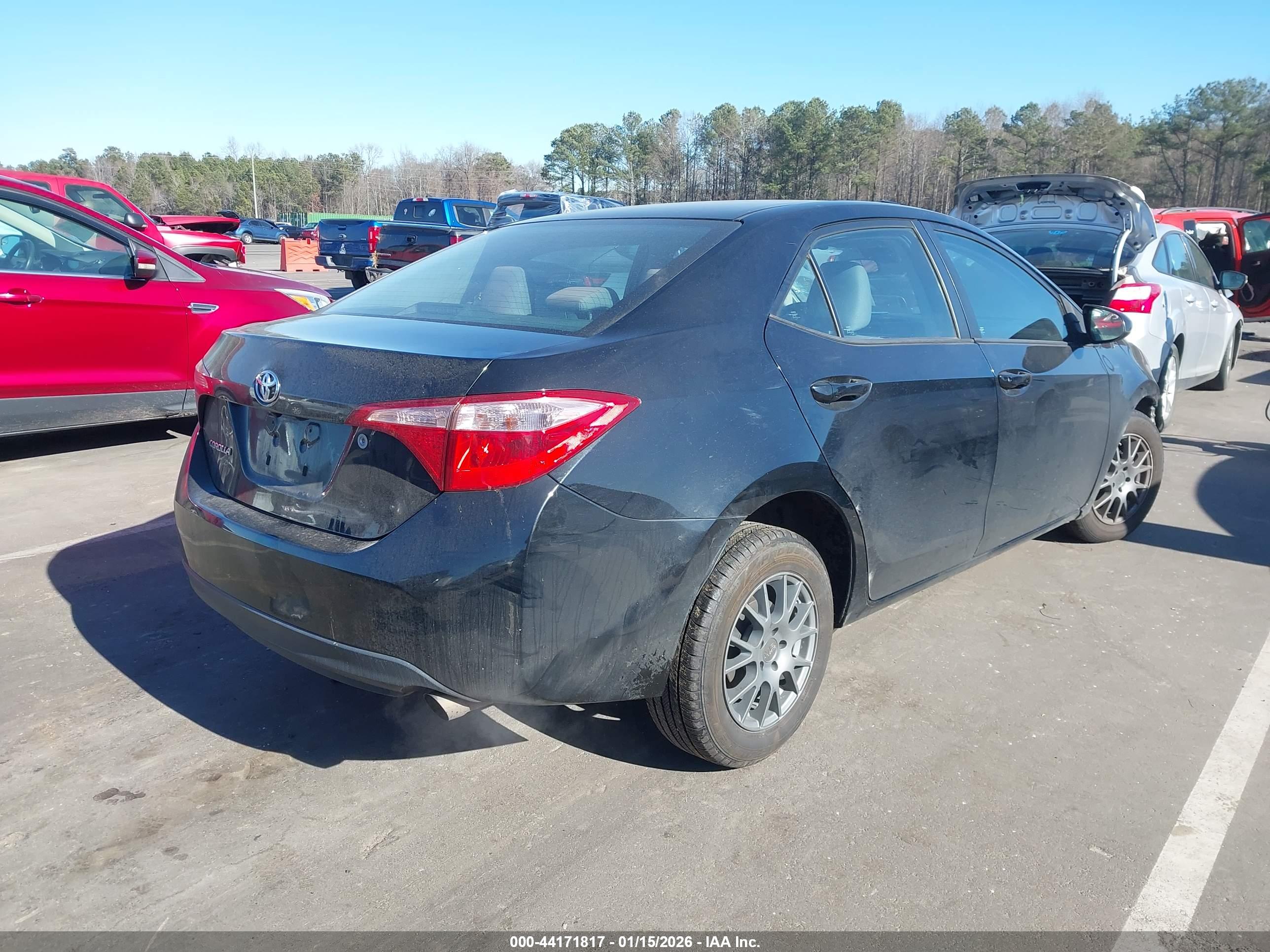 TOYOTA COROLLA image 4