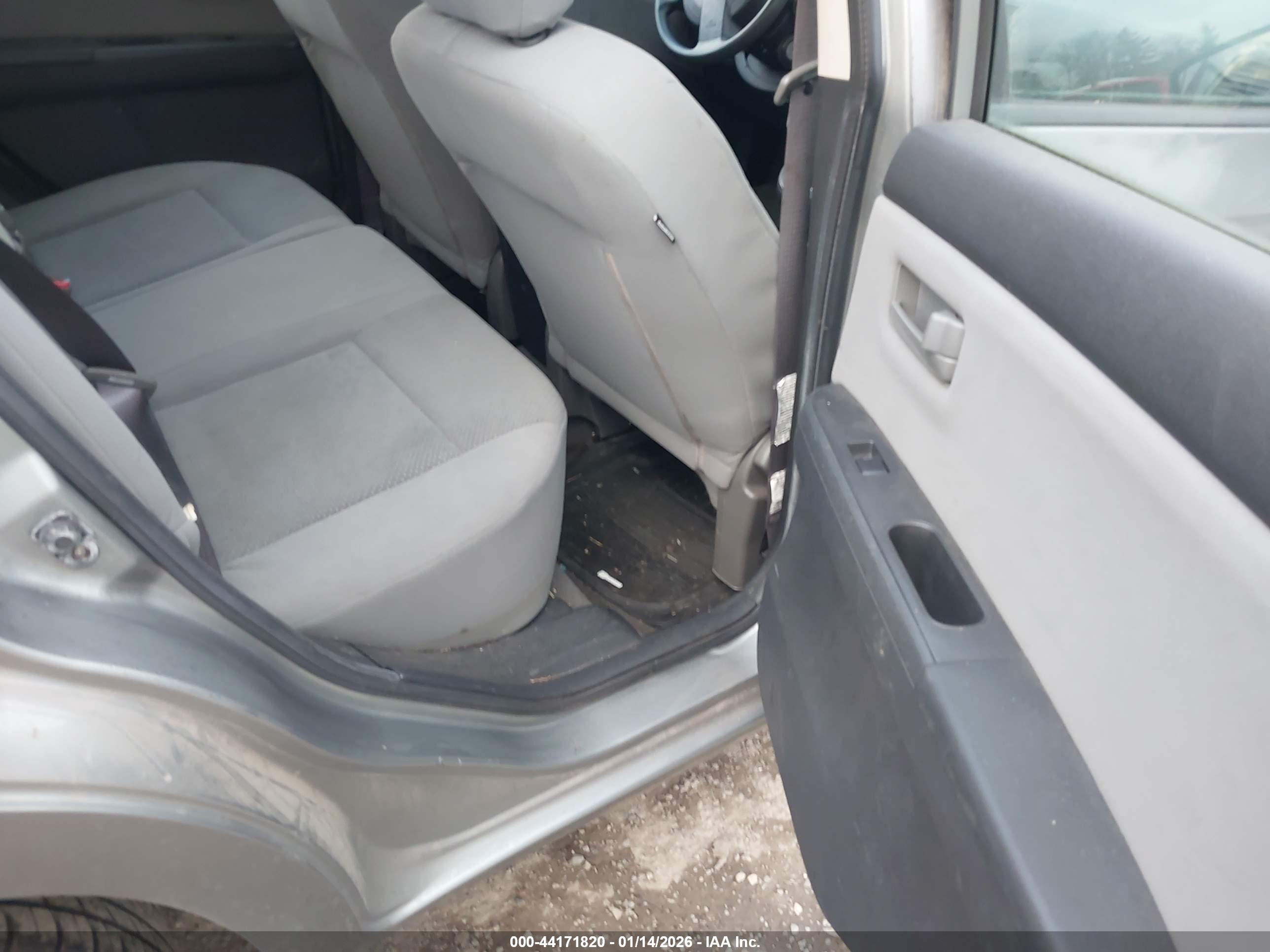 NISSAN SENTRA image 8
