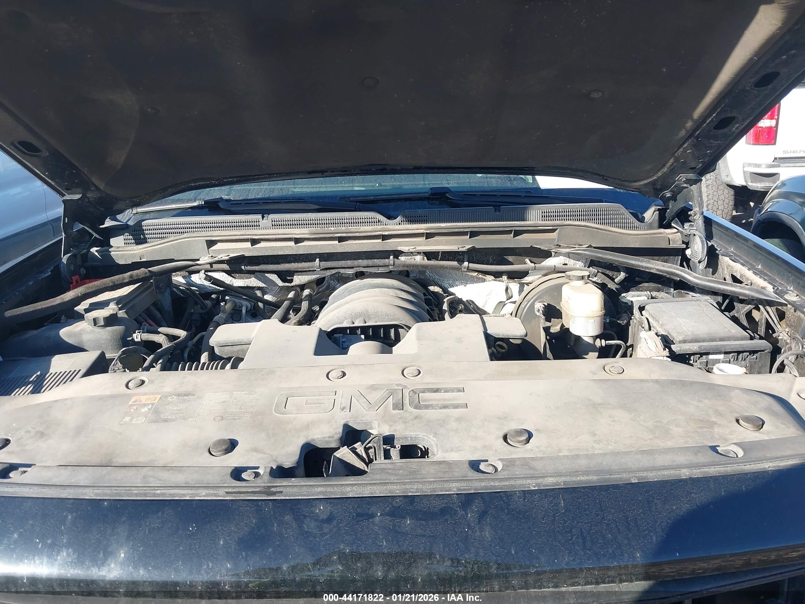 GMC SIERRA image 10