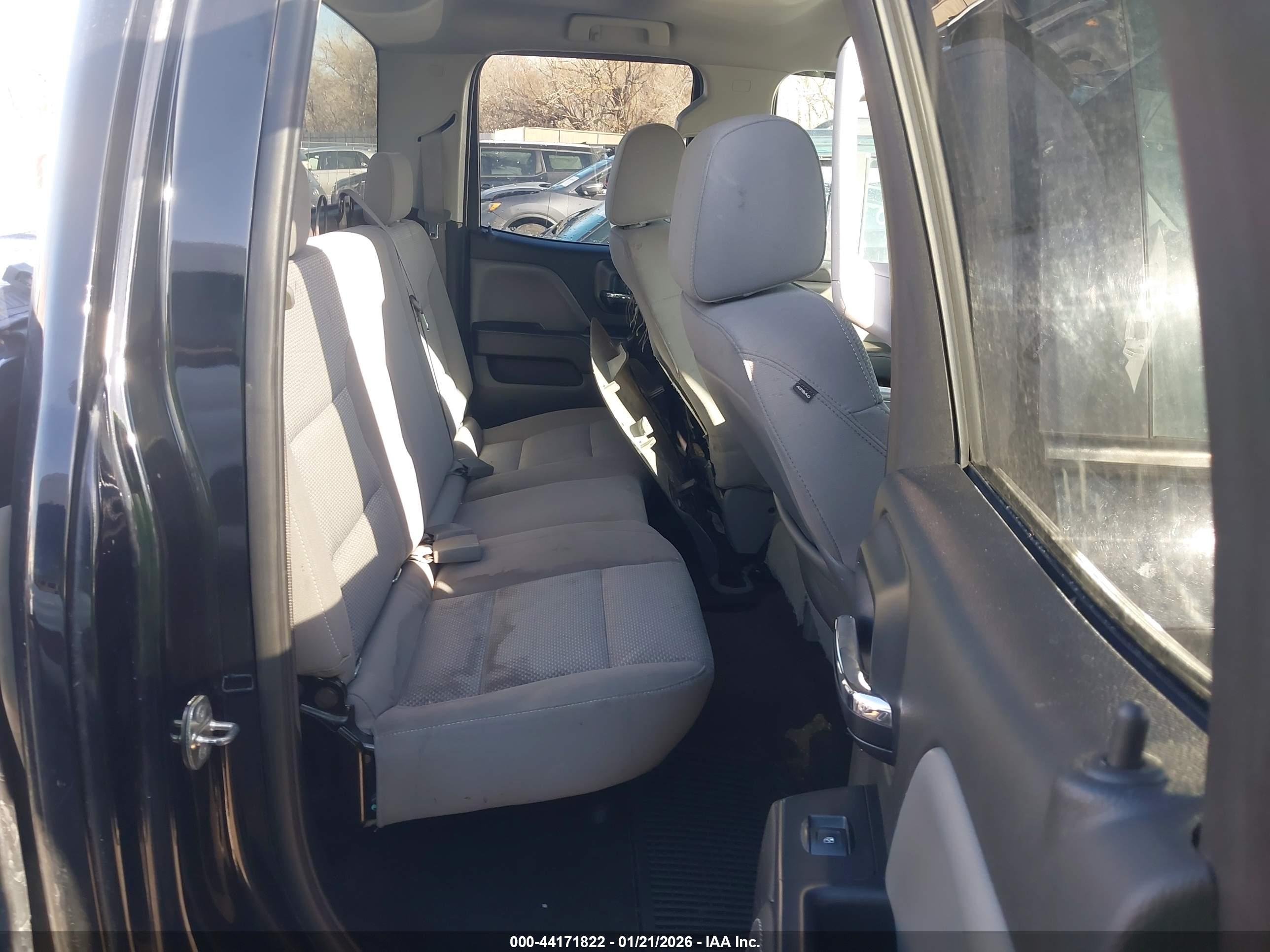 GMC SIERRA image 8